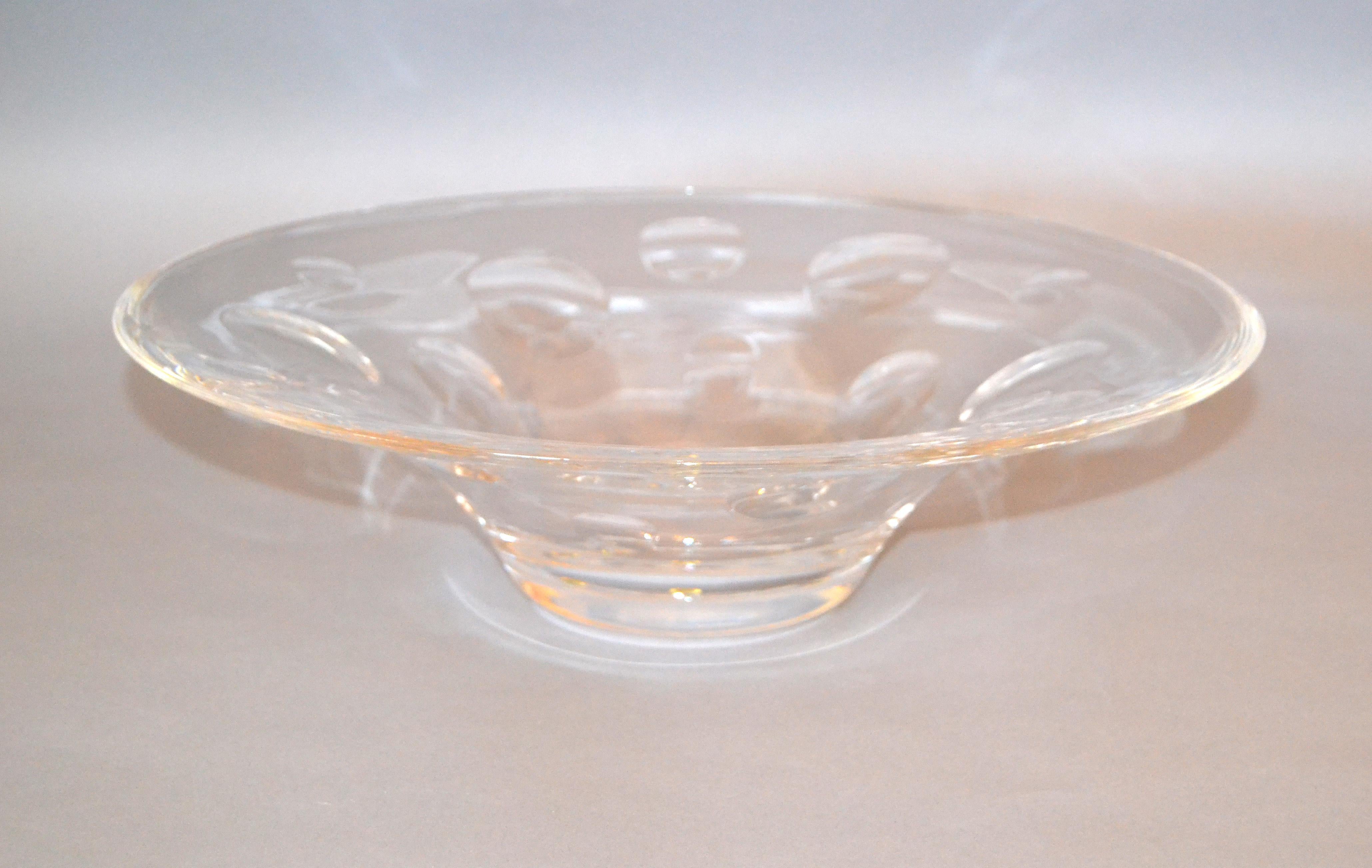 American 1940s Art Deco Large Tiffany & Company Art Glass Crystal Bowl with Bubbles