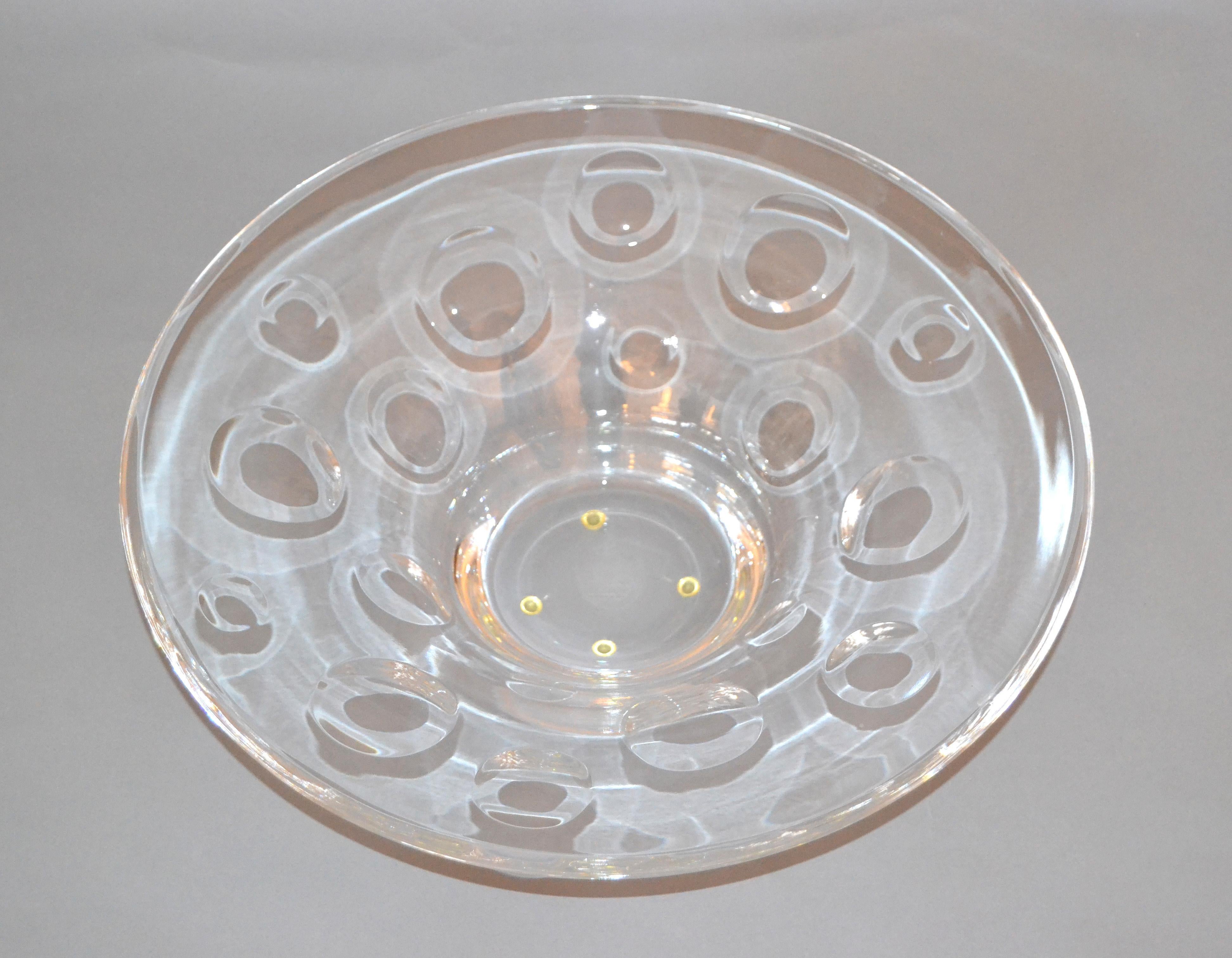 1940s Art Deco Large Tiffany & Company Art Glass Crystal Bowl with Bubbles In Good Condition In Miami, FL