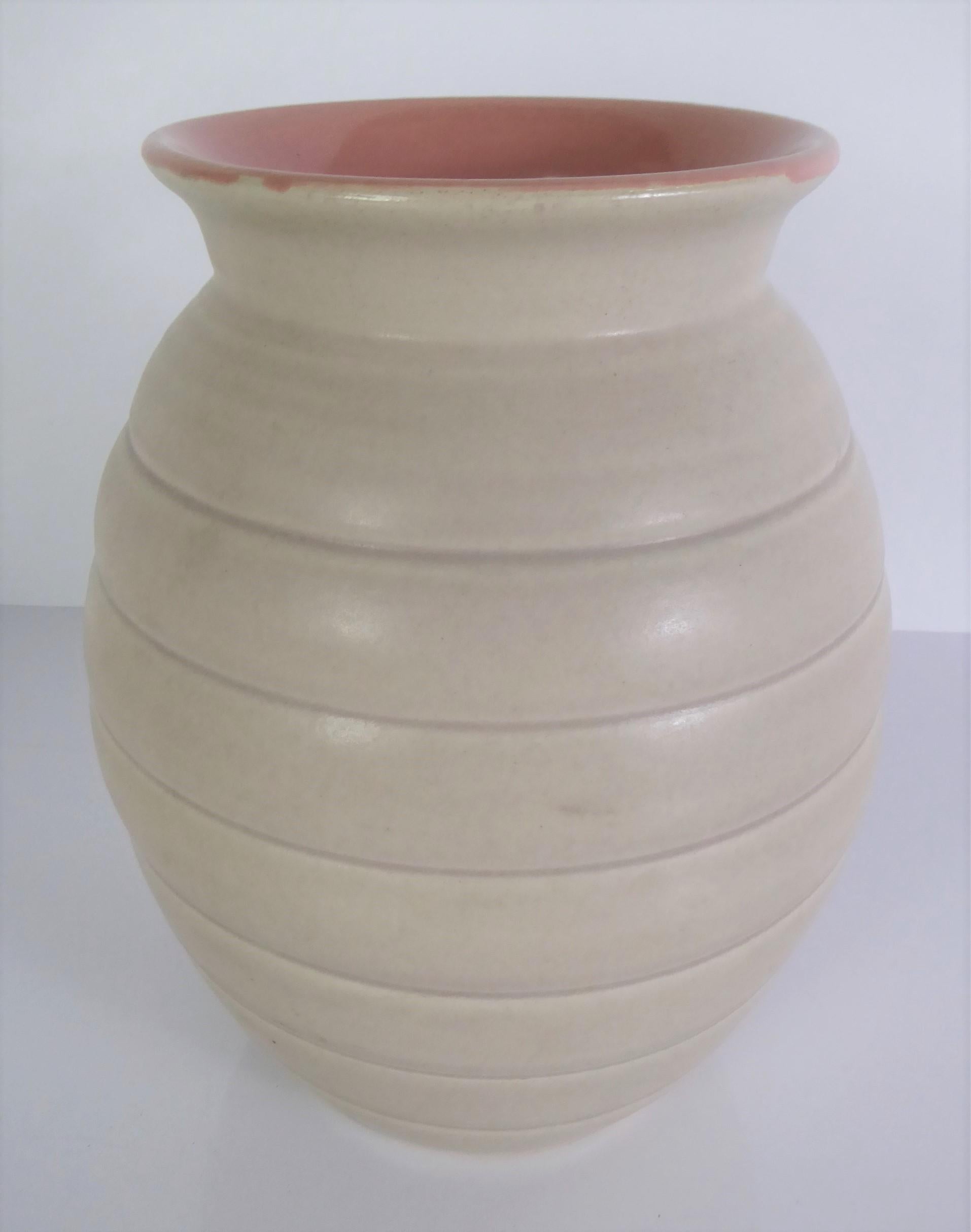 lovatts pottery vase