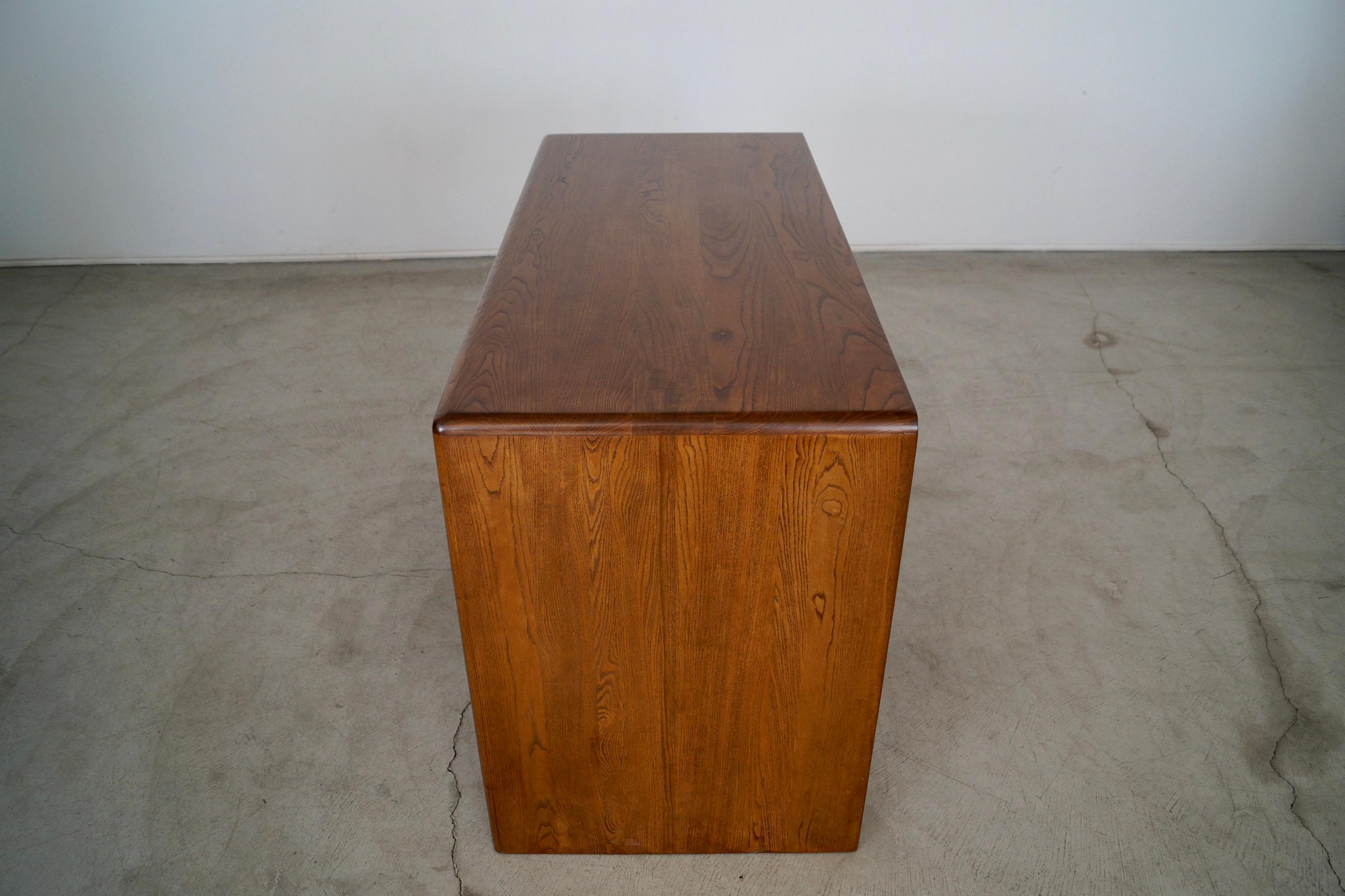 Mid-20th Century 1940's Art Deco Mid-Century Modern Pierce and Sons Desk