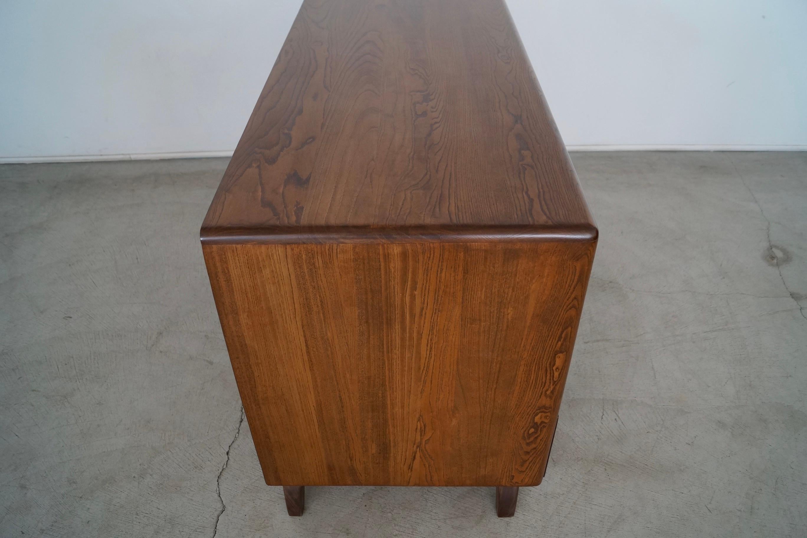 1940's Art Deco Mid-Century Modern Pierce and Sons Desk 3