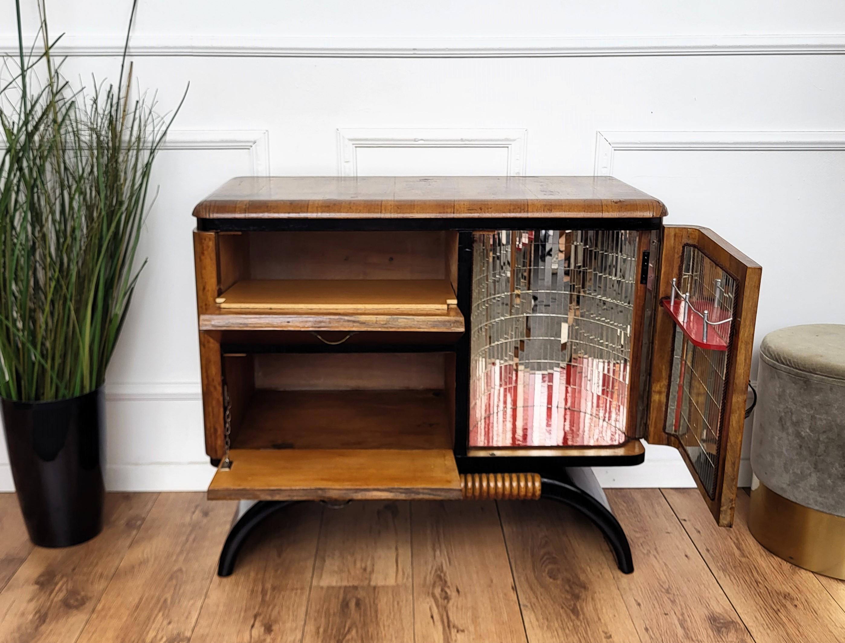 1940s Art Deco Midcentury Italian Walnut Burl and Mirror Mosaic Dry Bar Cabinet 5