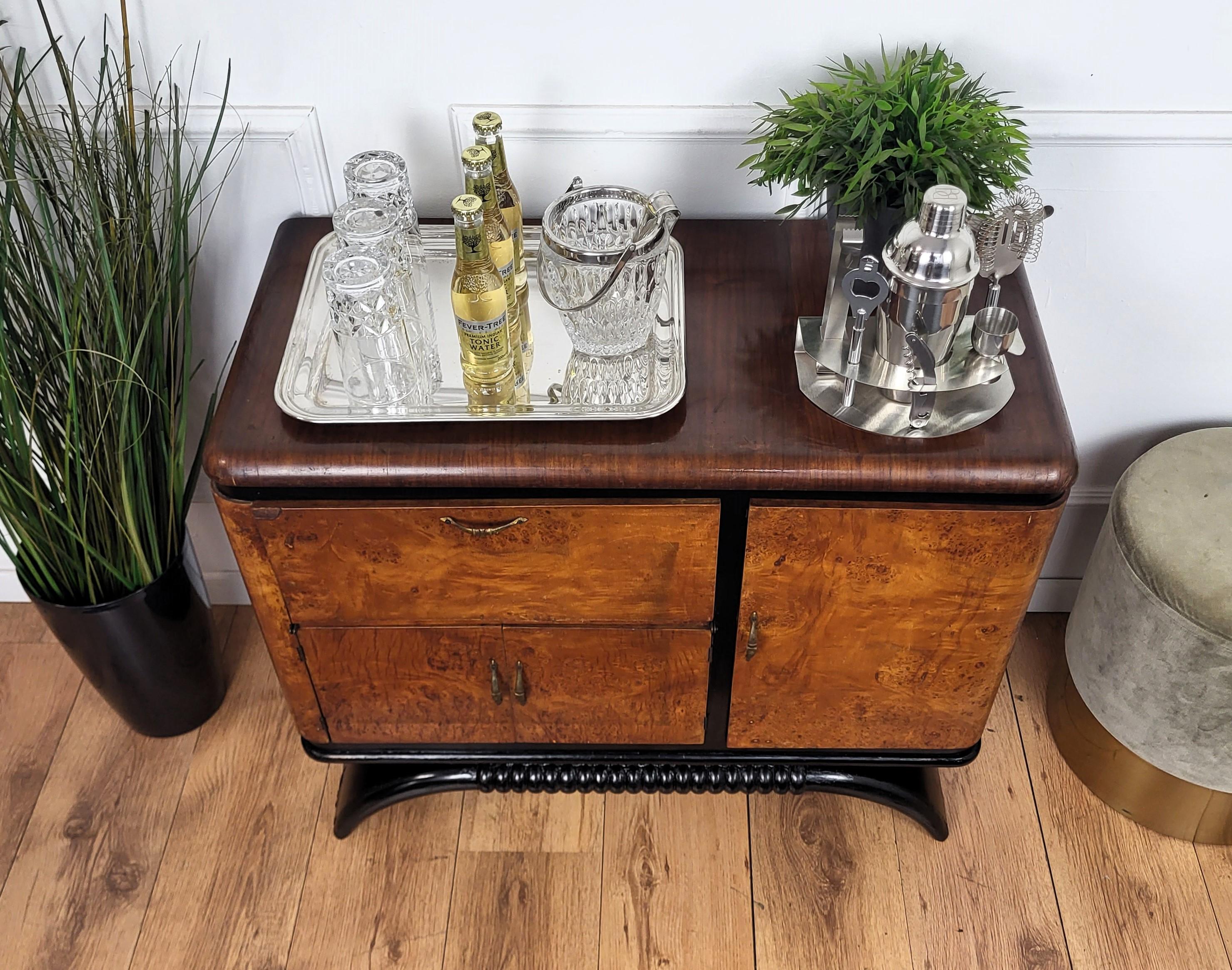 1940s Art Deco Midcentury Italian Walnut Burl and Mirror Mosaic Dry Bar Cabinet 2