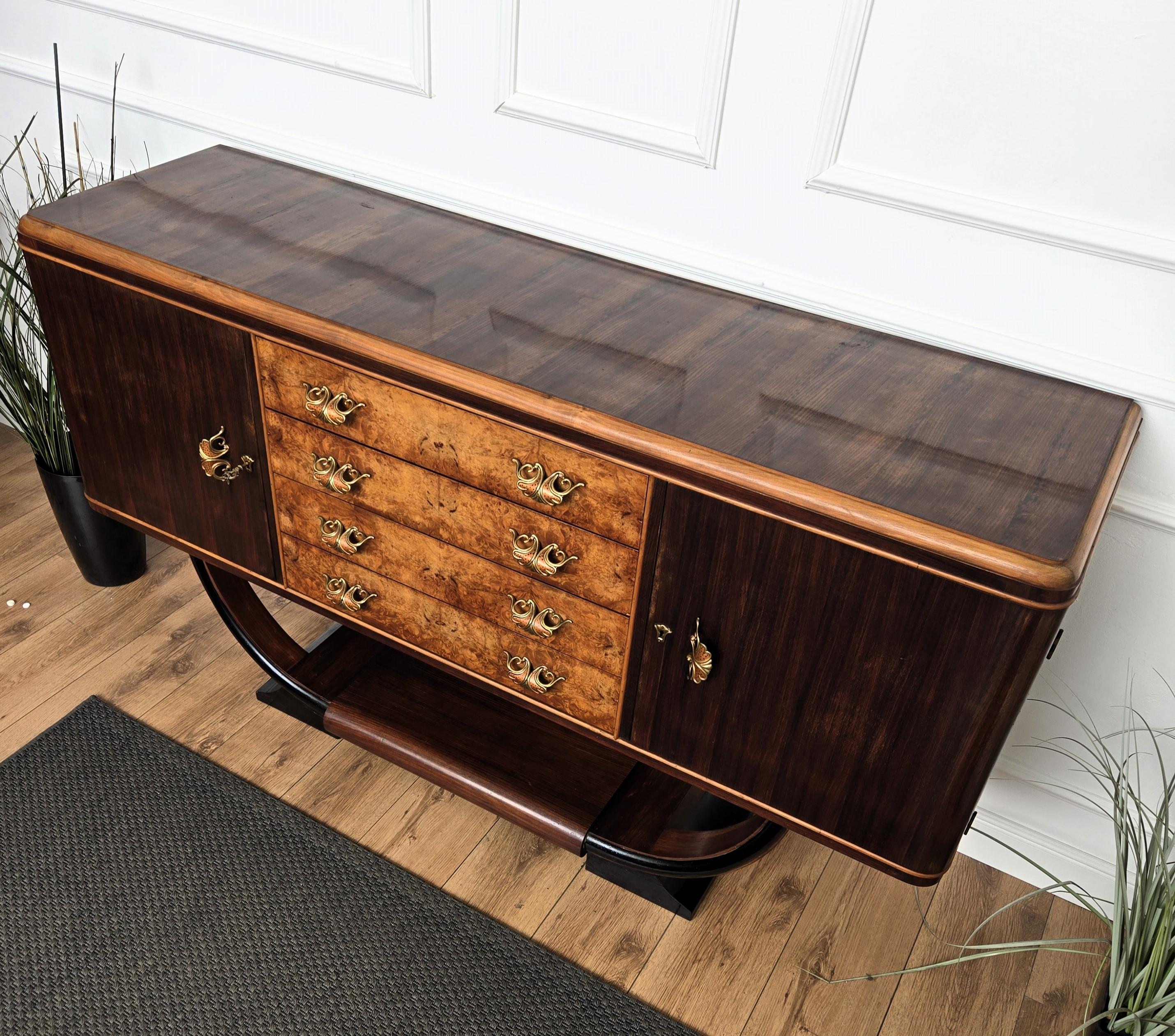 1940s Art Deco Midcentury Italian Walnut Burl Credenza Cabinet Sideboard For Sale 5