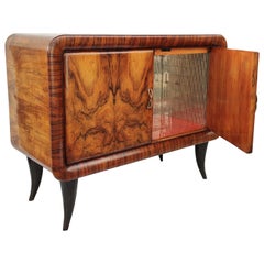 1940er Jahre Art Deco Midcentury Regency Italienisch Nussbaum Wurzelholz und Spiegel Dry Bar Cabinet