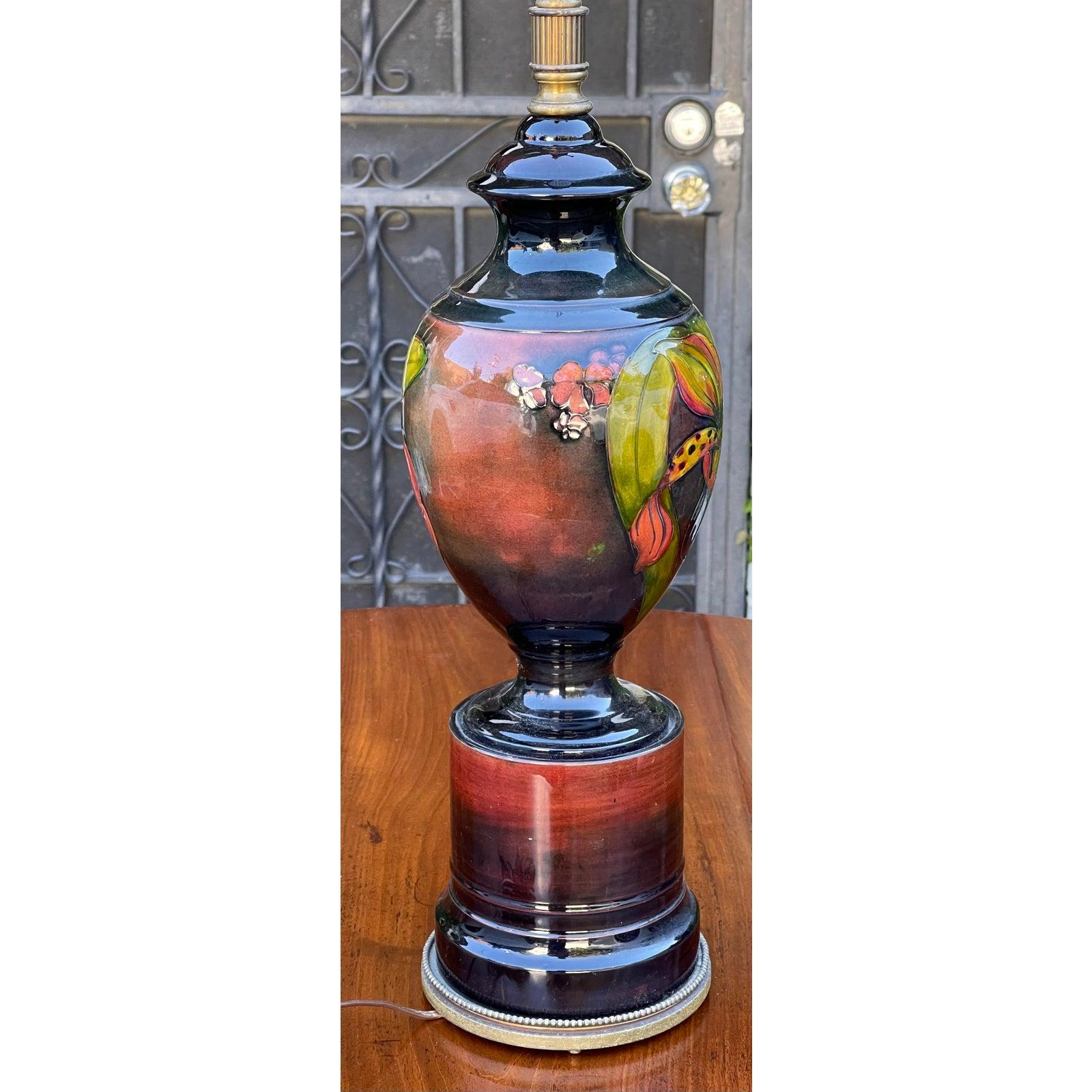 20th Century 1940s Art Deco Moorcroft Pottery Table Lamp For Sale