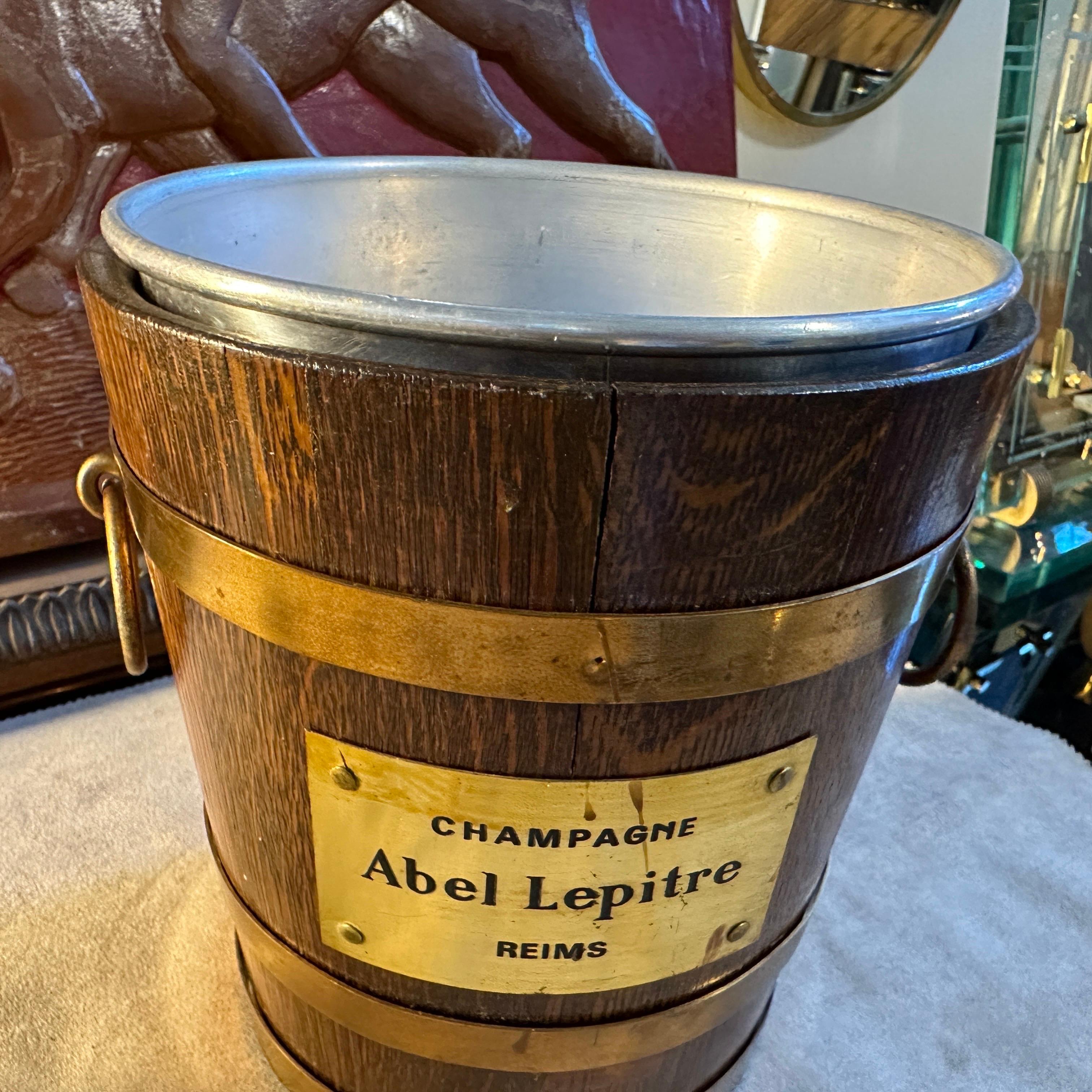 1940s Art Deco Oak Wood and Brass French Wine Cooler by G. Lafitte For Sale 4