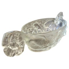 1940er Art Deco Ovaler französischer Tafelaufsatz aus mattiertem Glas von Verlys