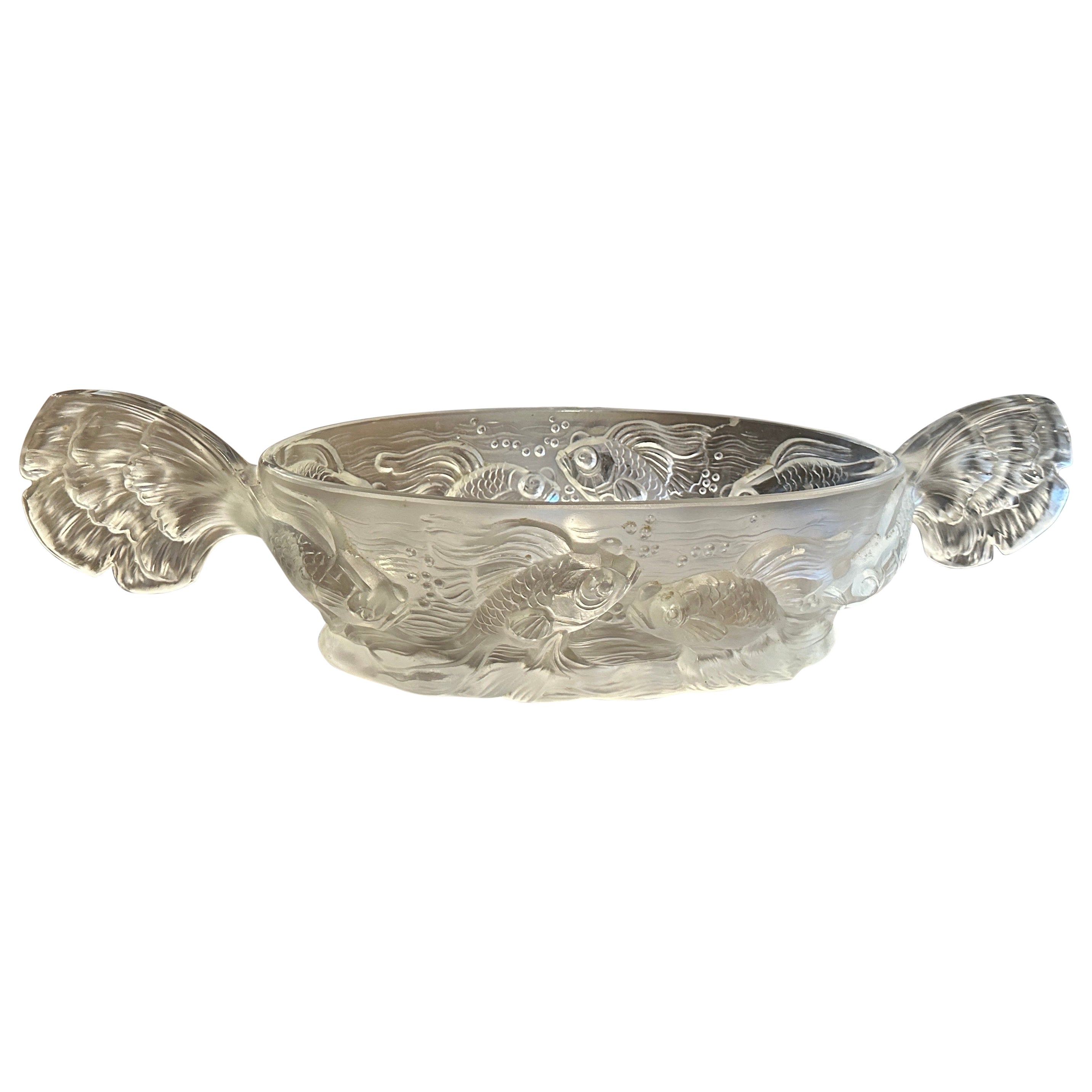 Centre de table ovale en verre dépoli Art Déco des années 1940 par Verlys