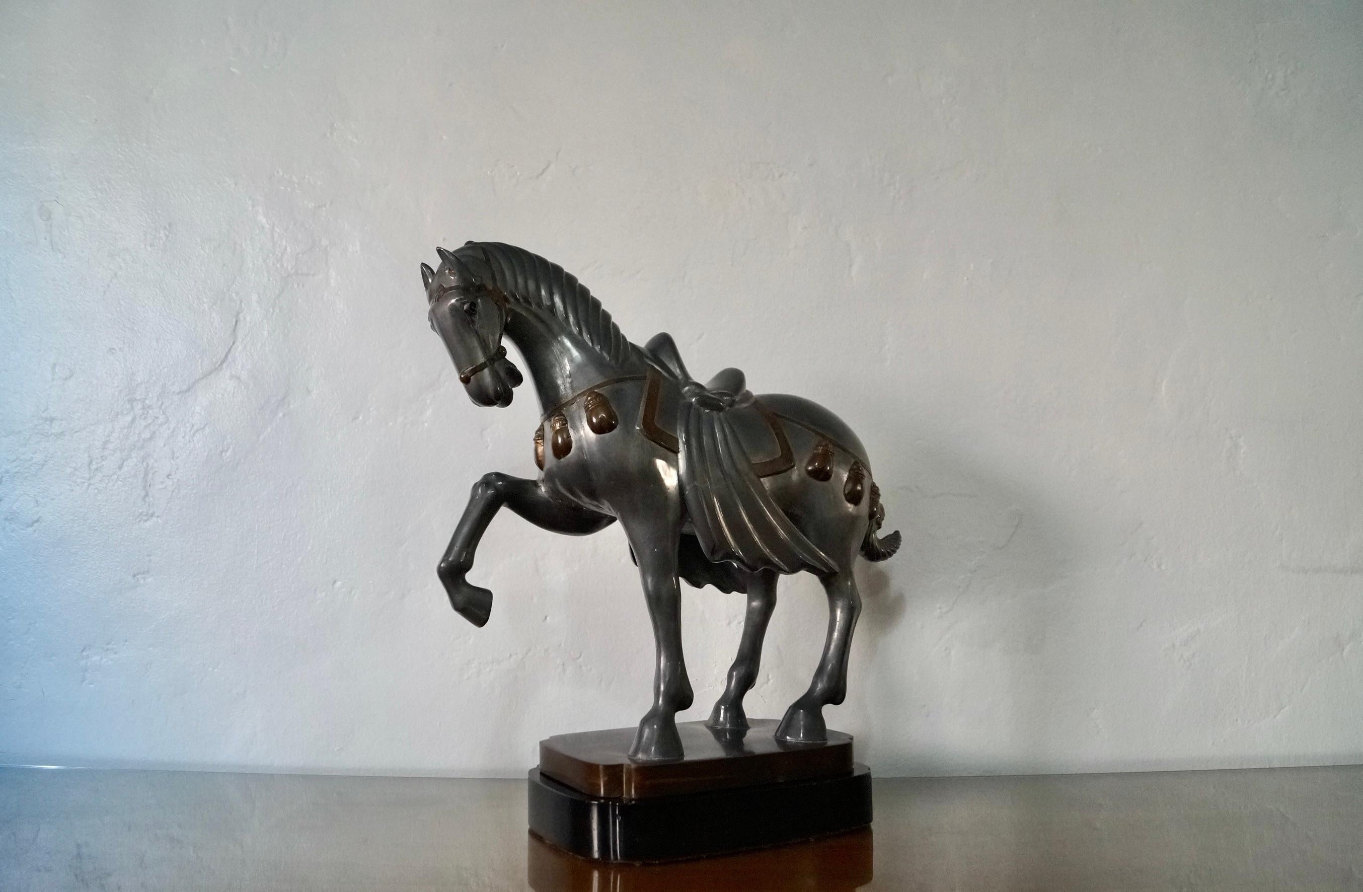 1940's Art Deco Pewter Horse Statue Sculpture In Good Condition For Sale In Burbank, CA
