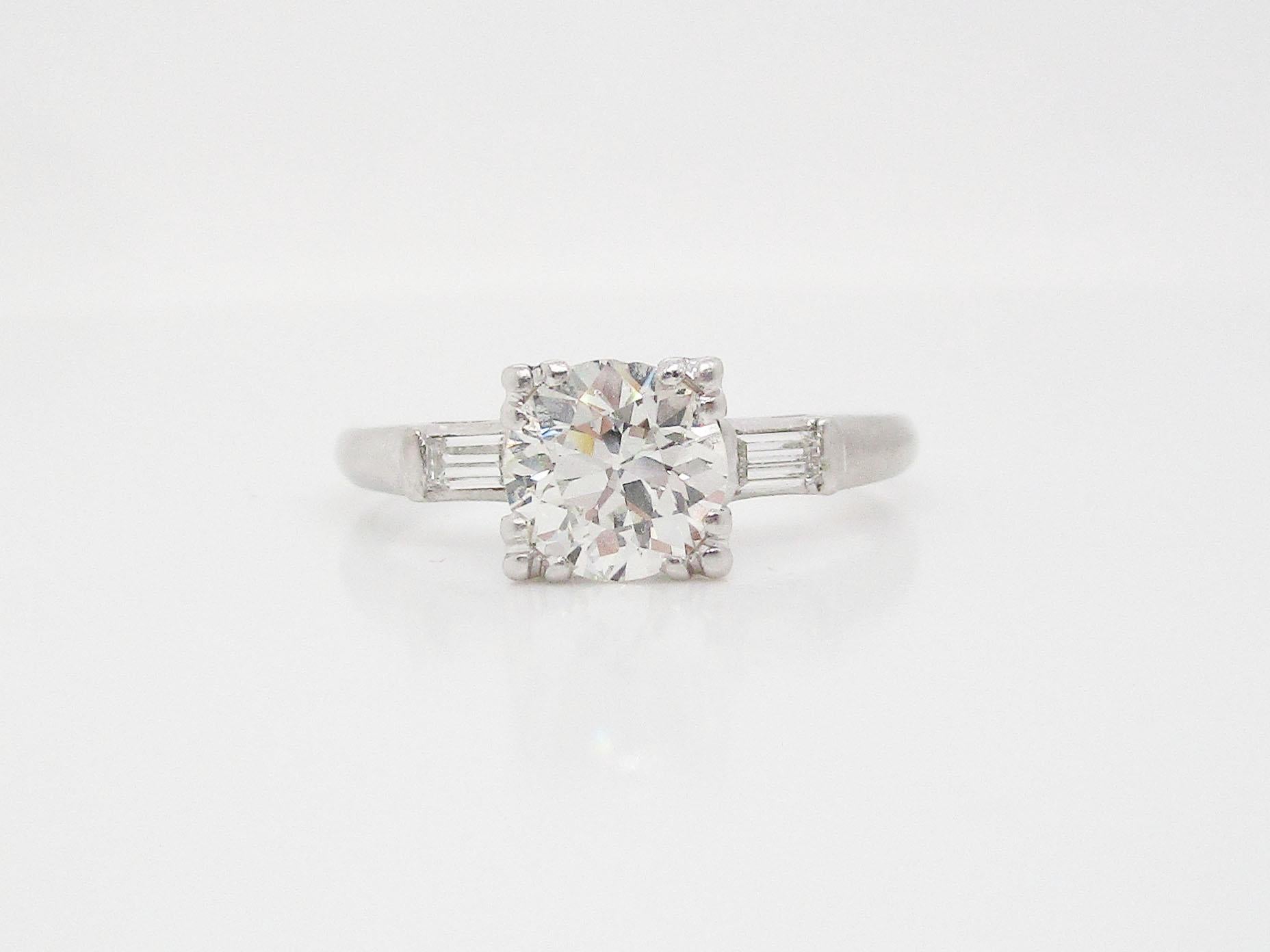1940s Art Deco Platinum 1+ Carat Euro Cut Diamond Engagement Ring In Excellent Condition For Sale In Lexington, KY