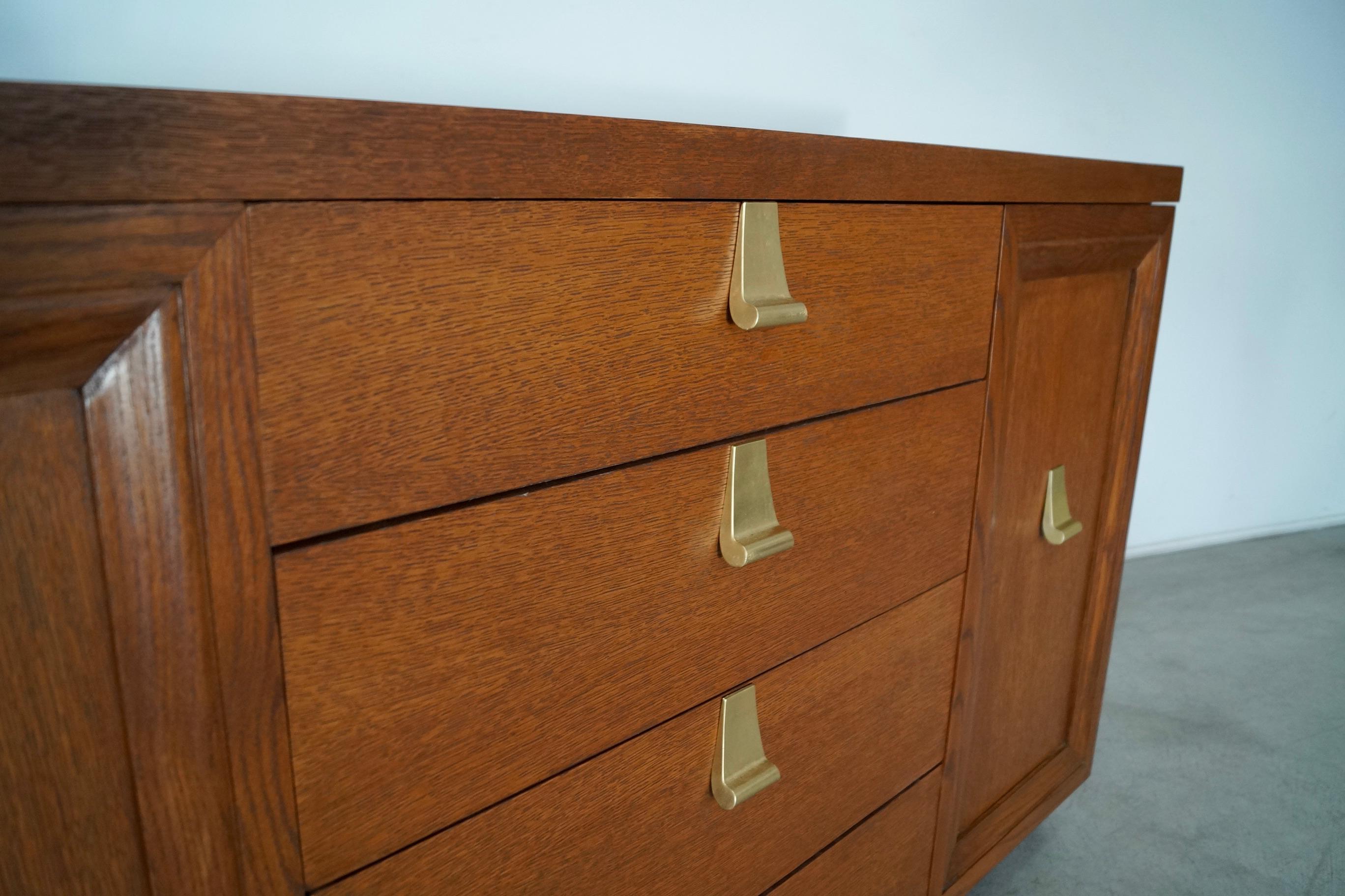 1940's Art Deco Refinished Sideboard 5