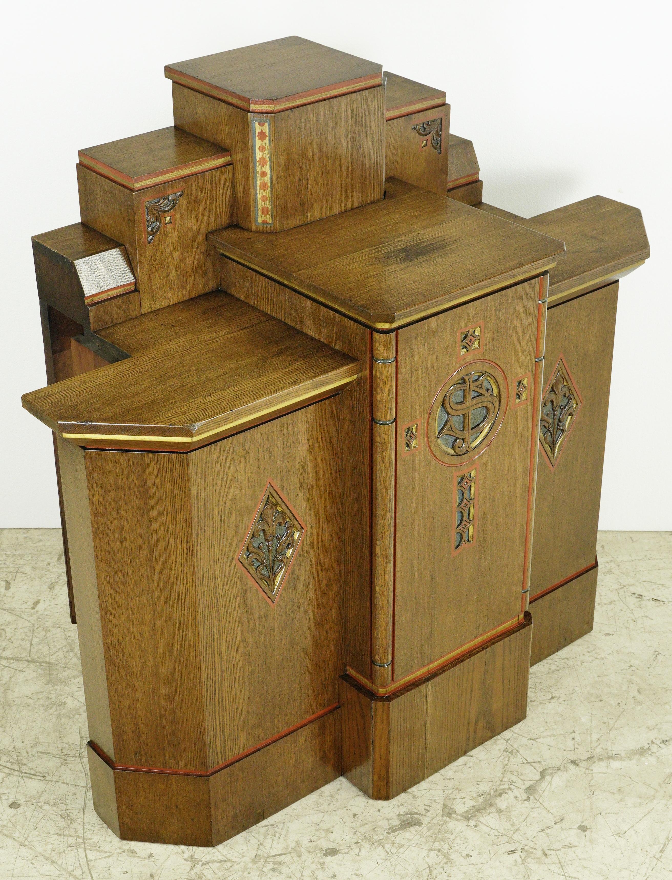 1940er Art Deco Restaurierte Eiche Church's Rednerpult Podium im Angebot 3