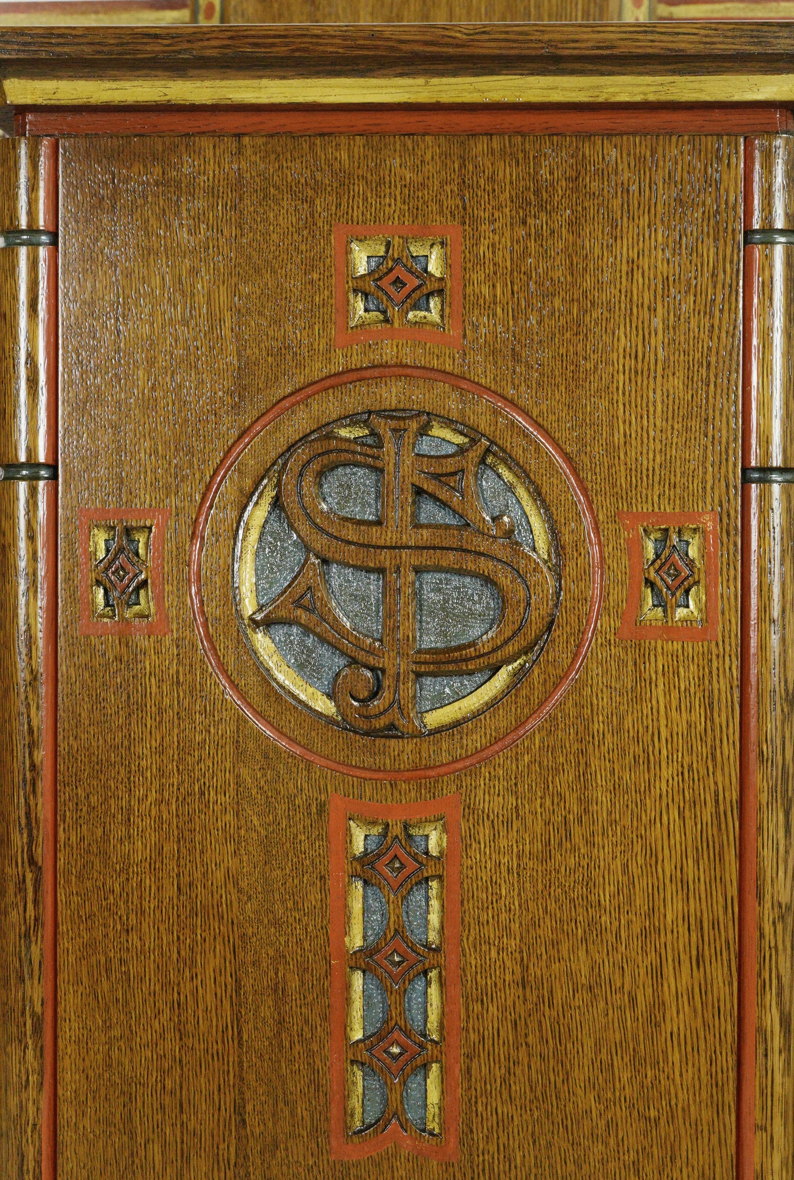 1940er Art Deco Restaurierte Eiche Church's Rednerpult Podium (amerikanisch) im Angebot