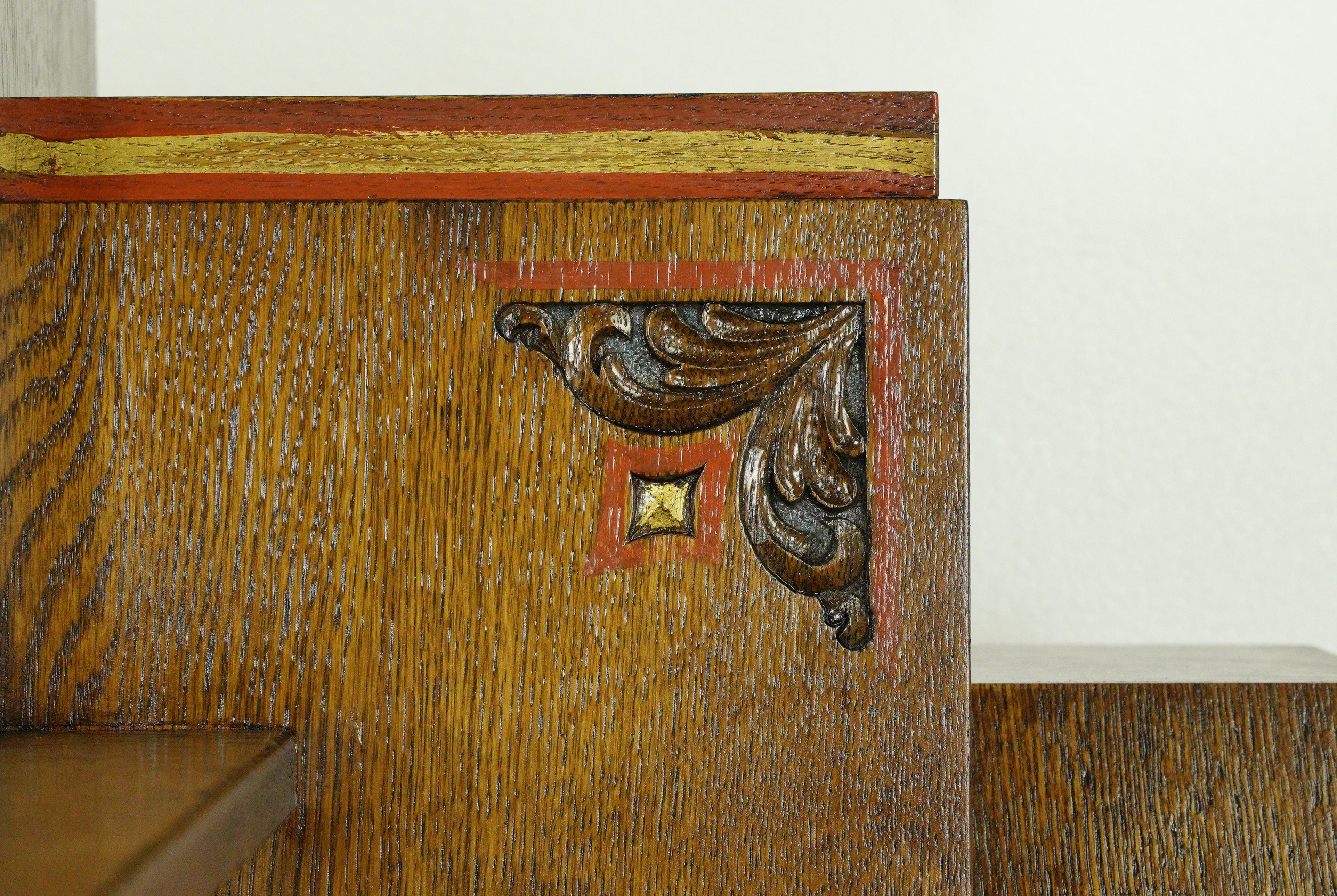 1940er Art Deco Restaurierte Eiche Church's Rednerpult Podium (Mitte des 20. Jahrhunderts) im Angebot