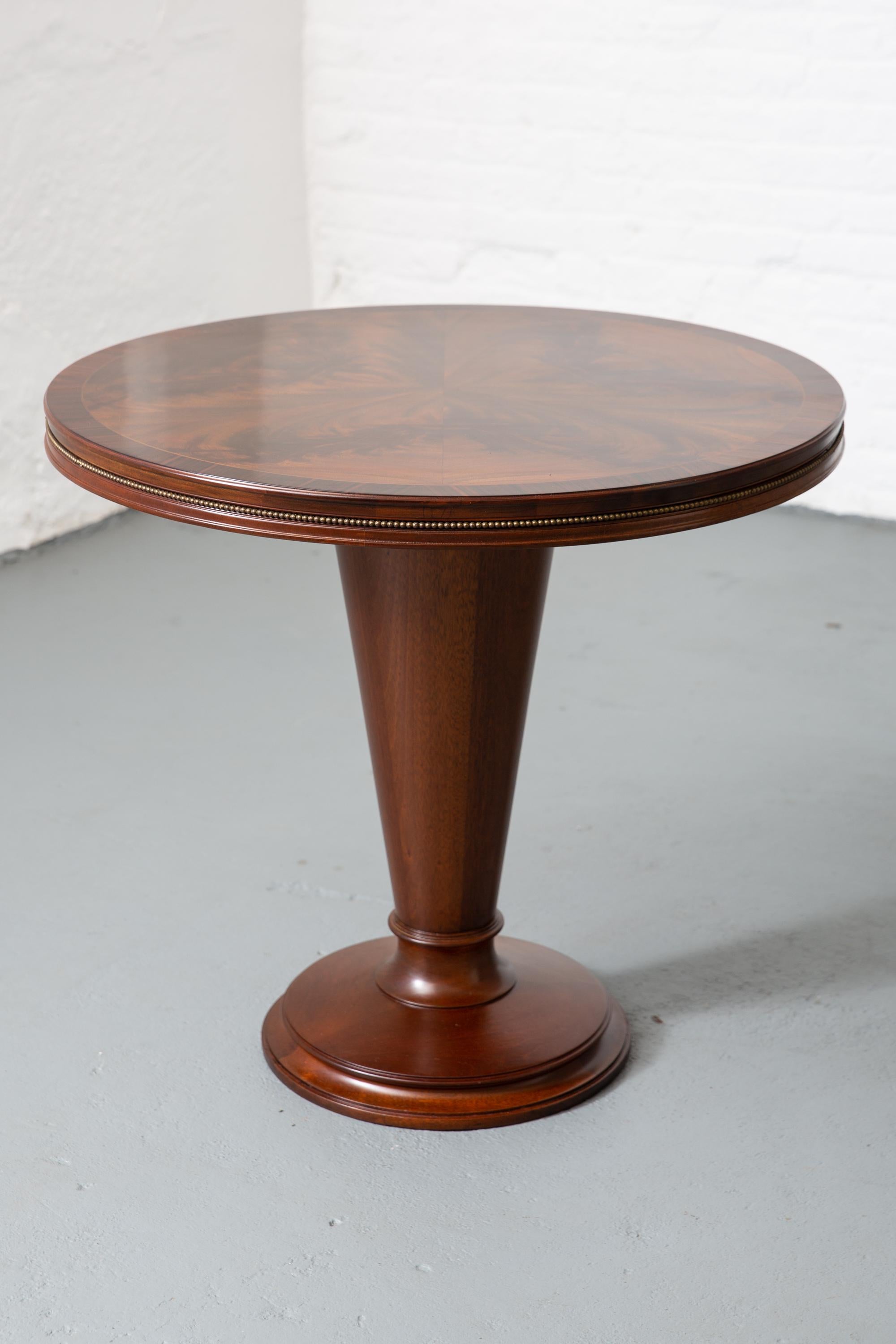 1940's Art Deco Round Center Table with Book Matched Flame Top For Sale 3