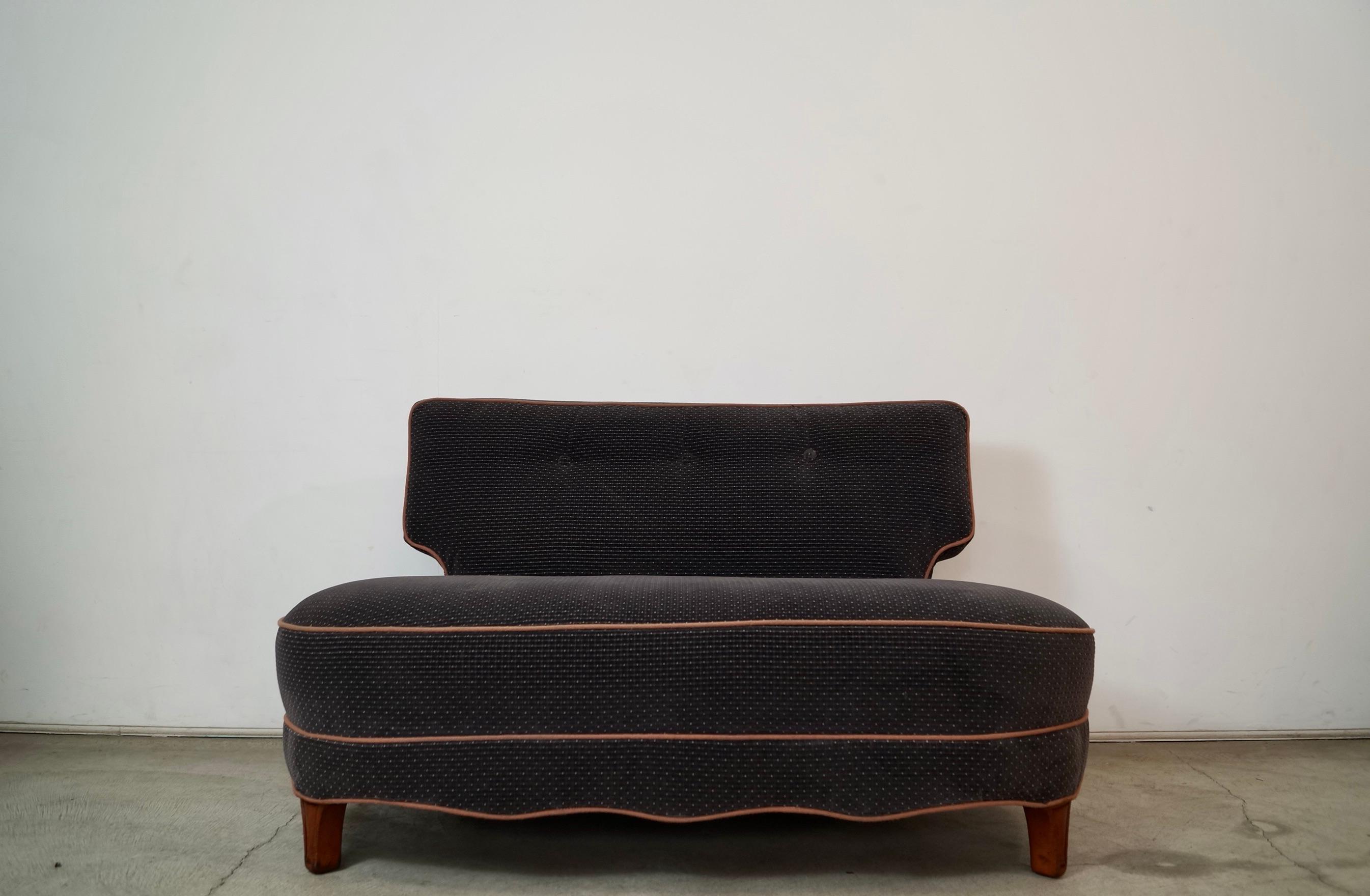 Sofá Settee Art Decó de 1940 Estadounidense en venta