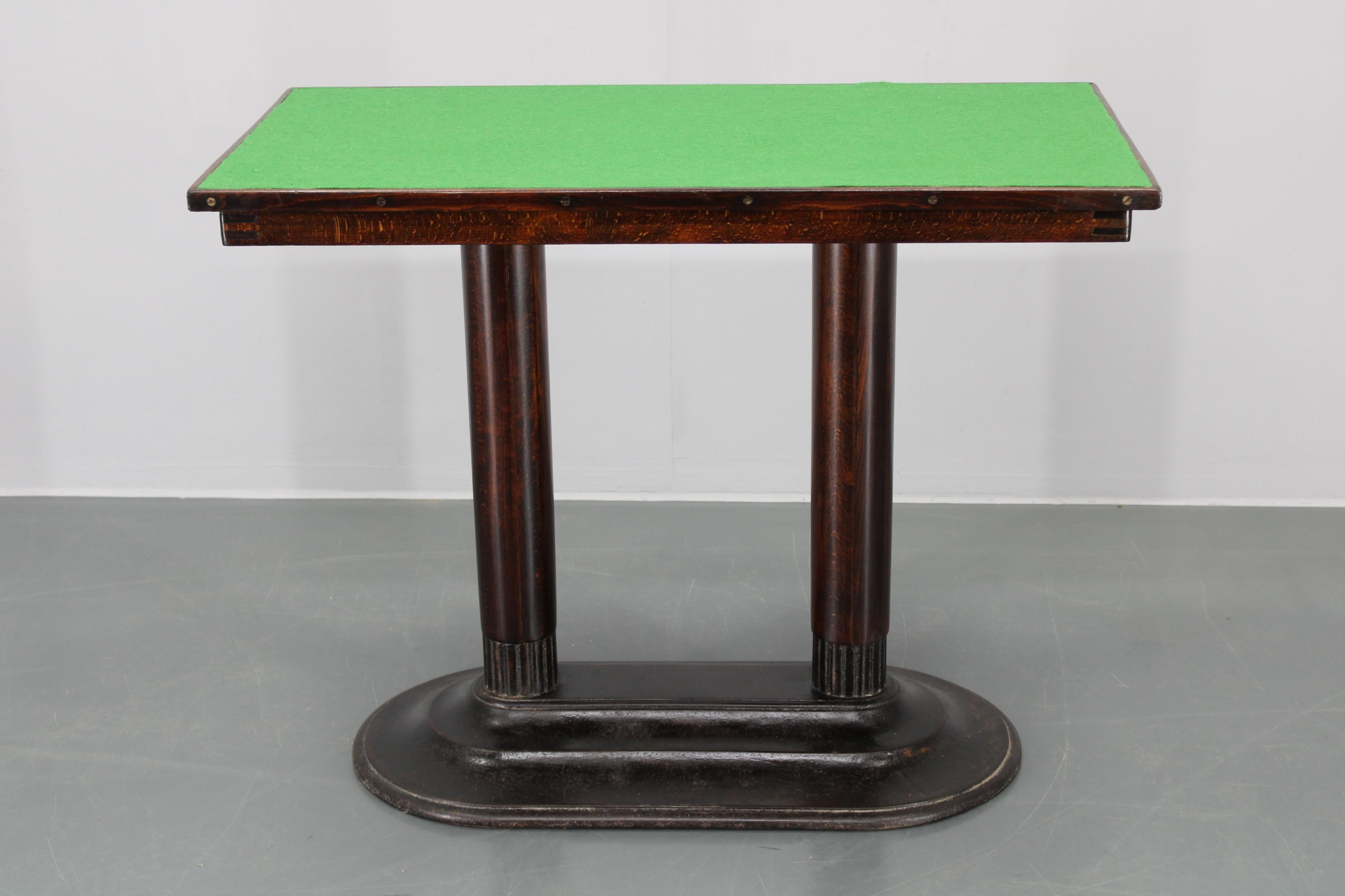 - Iron Base
 - Stained beech wood
 - Fabric top 