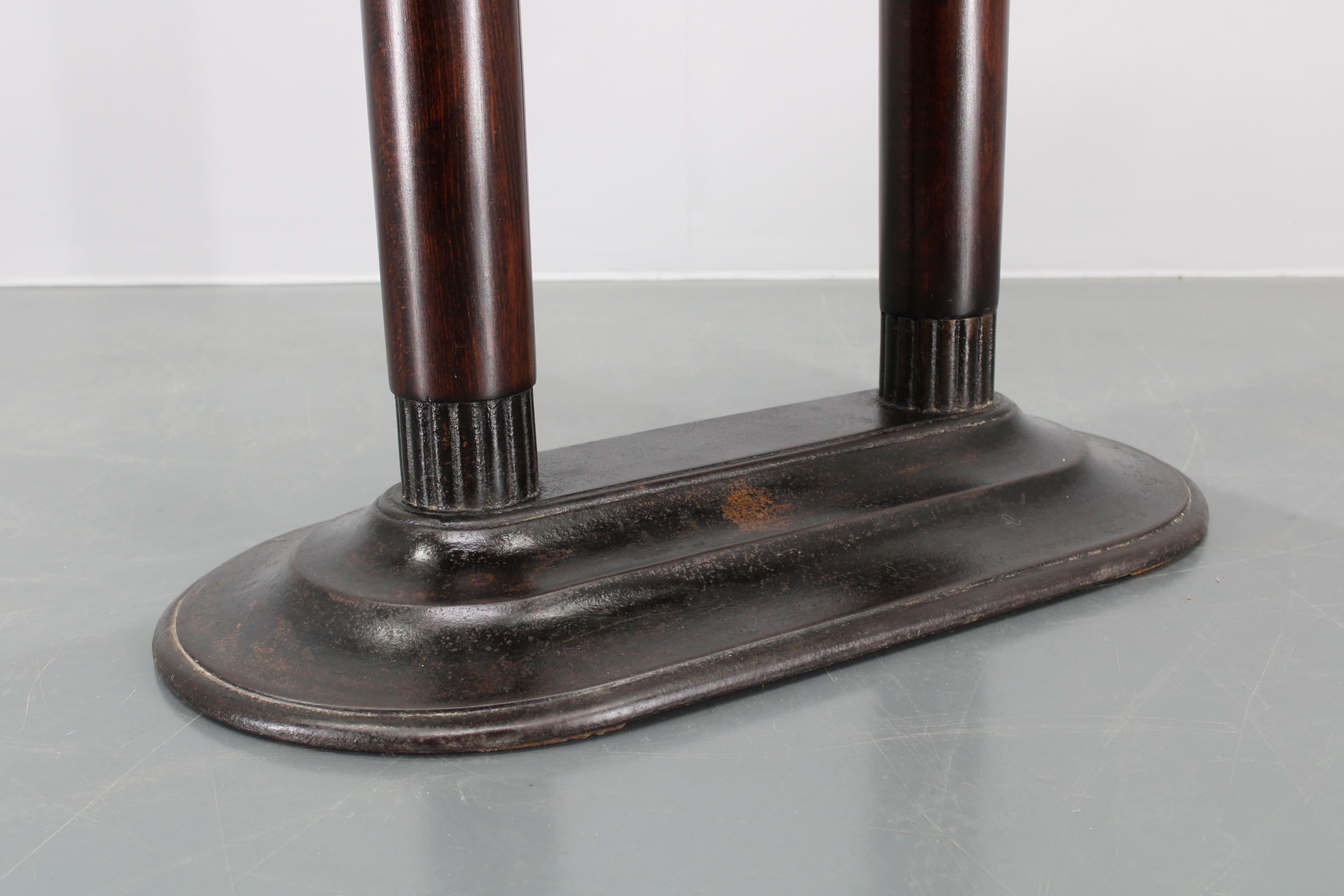 1940s Art Deco Side Table, Czechoslovakia For Sale 4
