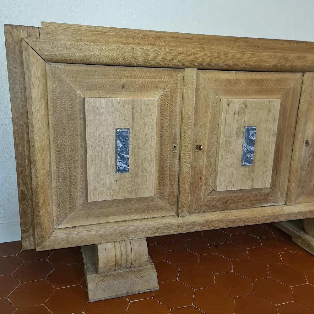 1940s, Art Deco Sideboard in Bleached Solid Oak and Marble In Good Condition For Sale In TARBES, FR