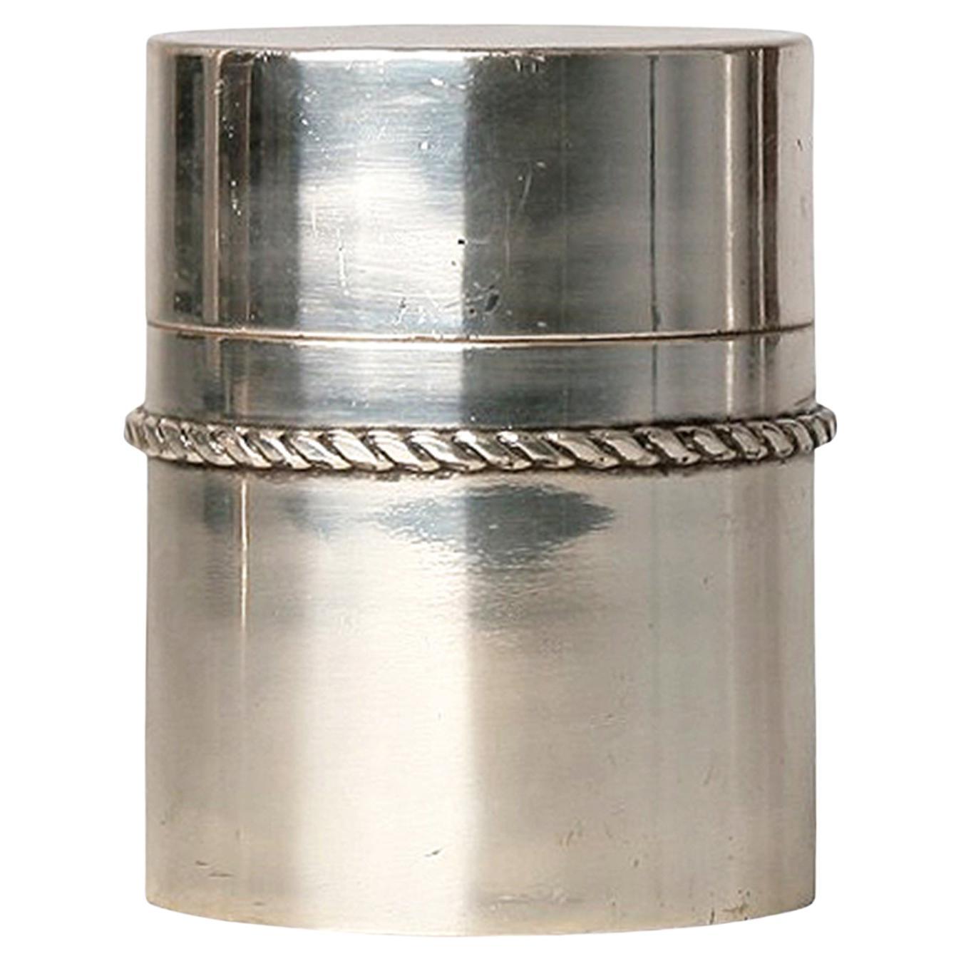 1940er Jahre Art Déco Versilberter zylindrischer Metallbehälter von Jean Després, Frankreich im Angebot