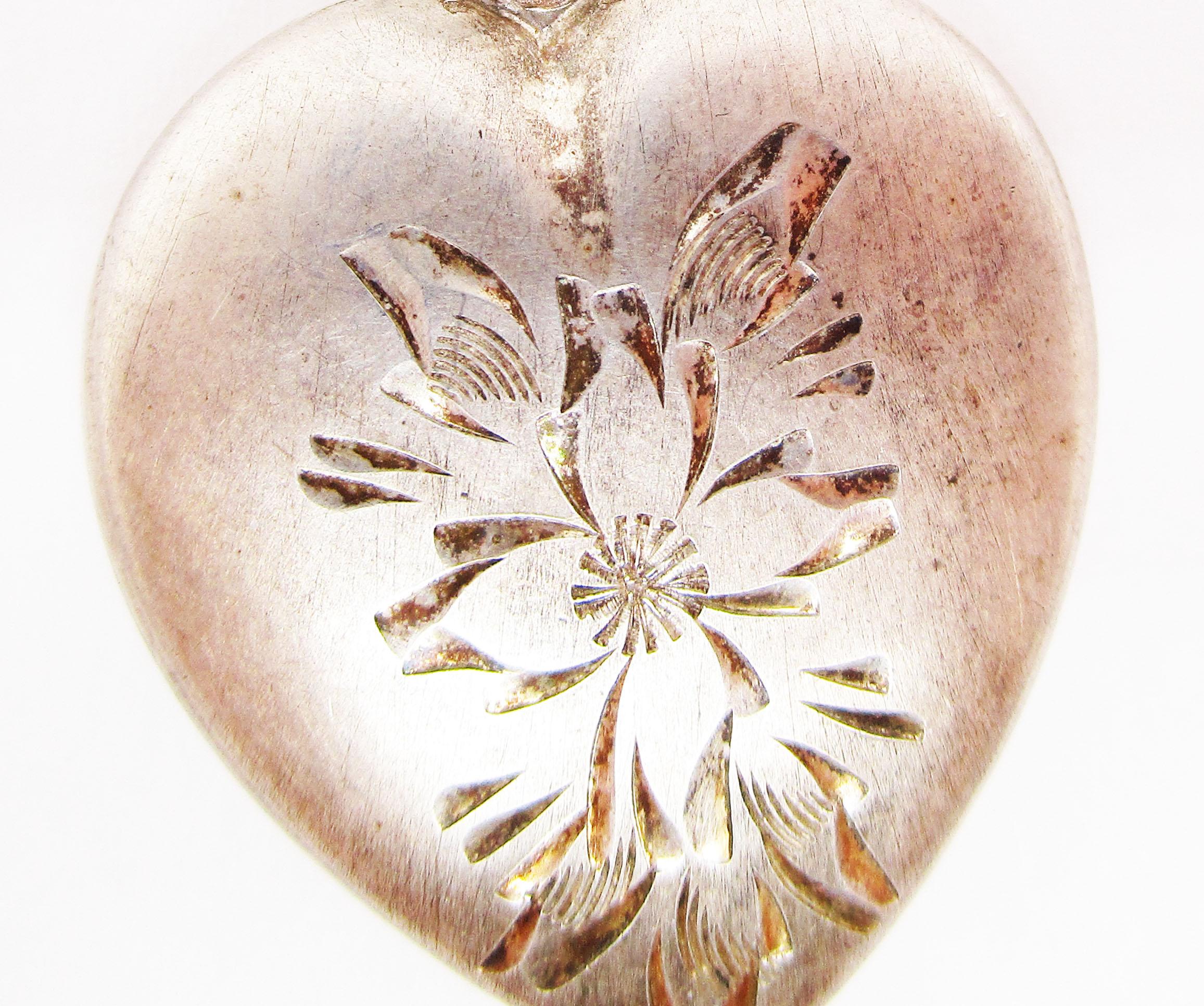 1940s Art Deco Sterling Silver Puff Heart Charm Pendant In Excellent Condition In Lexington, KY