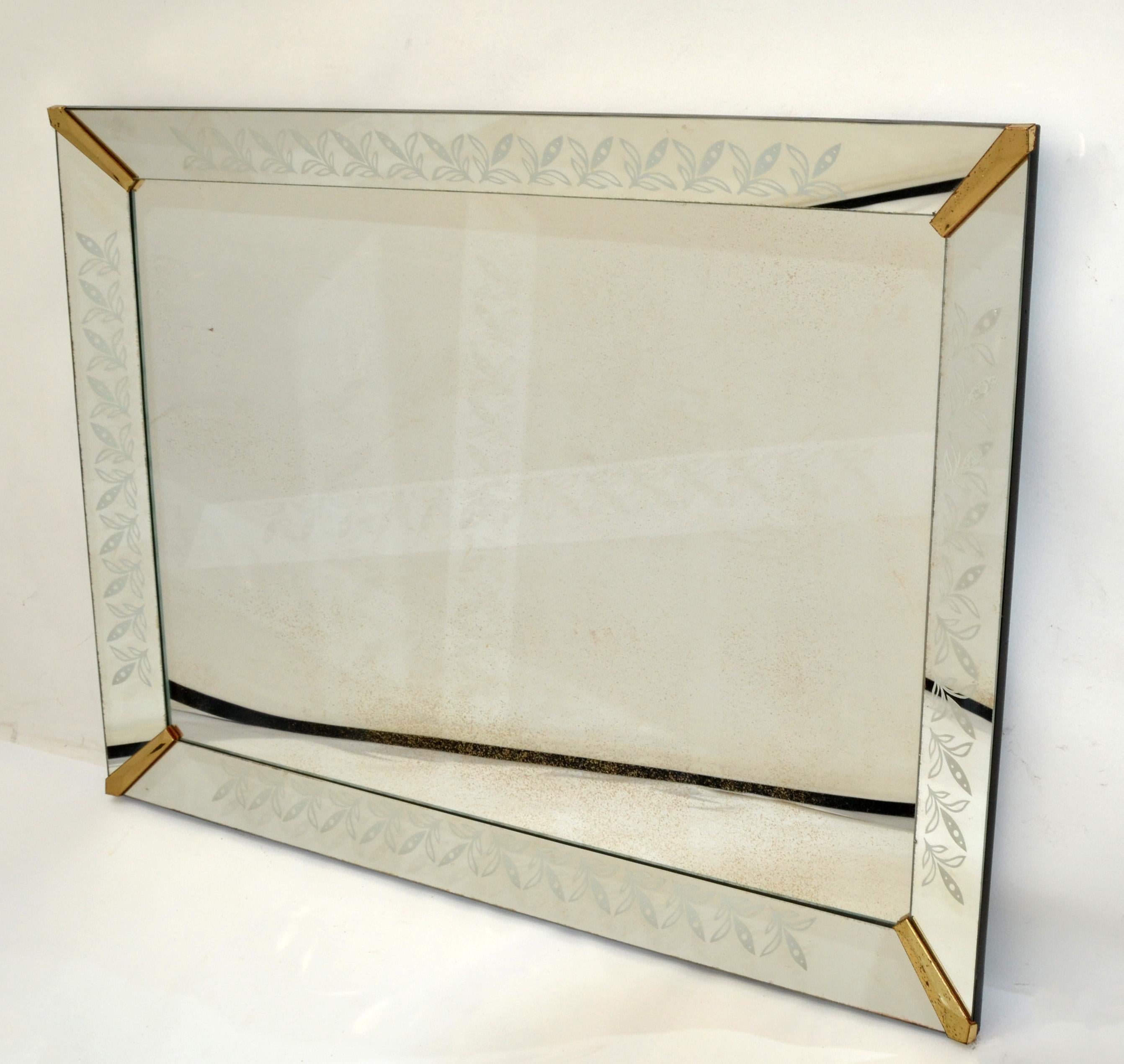1940s Art Deco Venetian Style Etched Wall Mirror with Brass Finished Corners 10