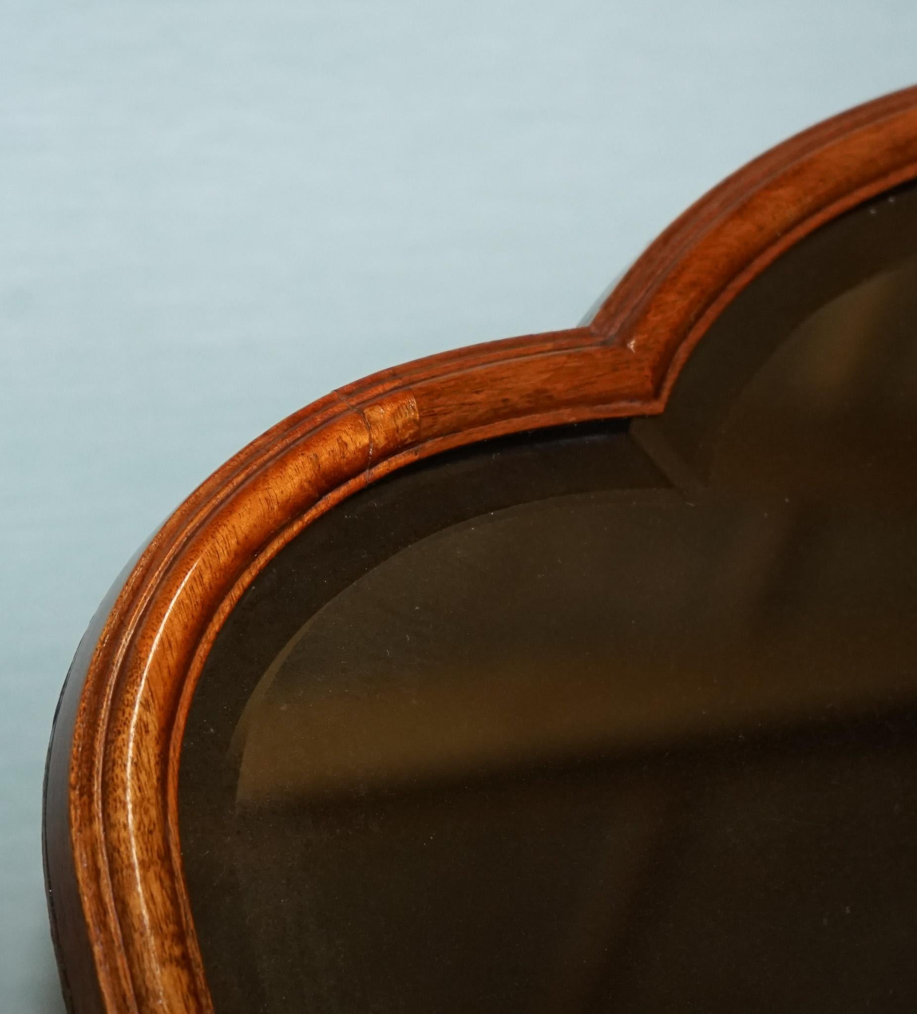 1930's ART DECO WALNUT DRESSING TABLE QUEEN ANNE STYLE DESK For Sale 3