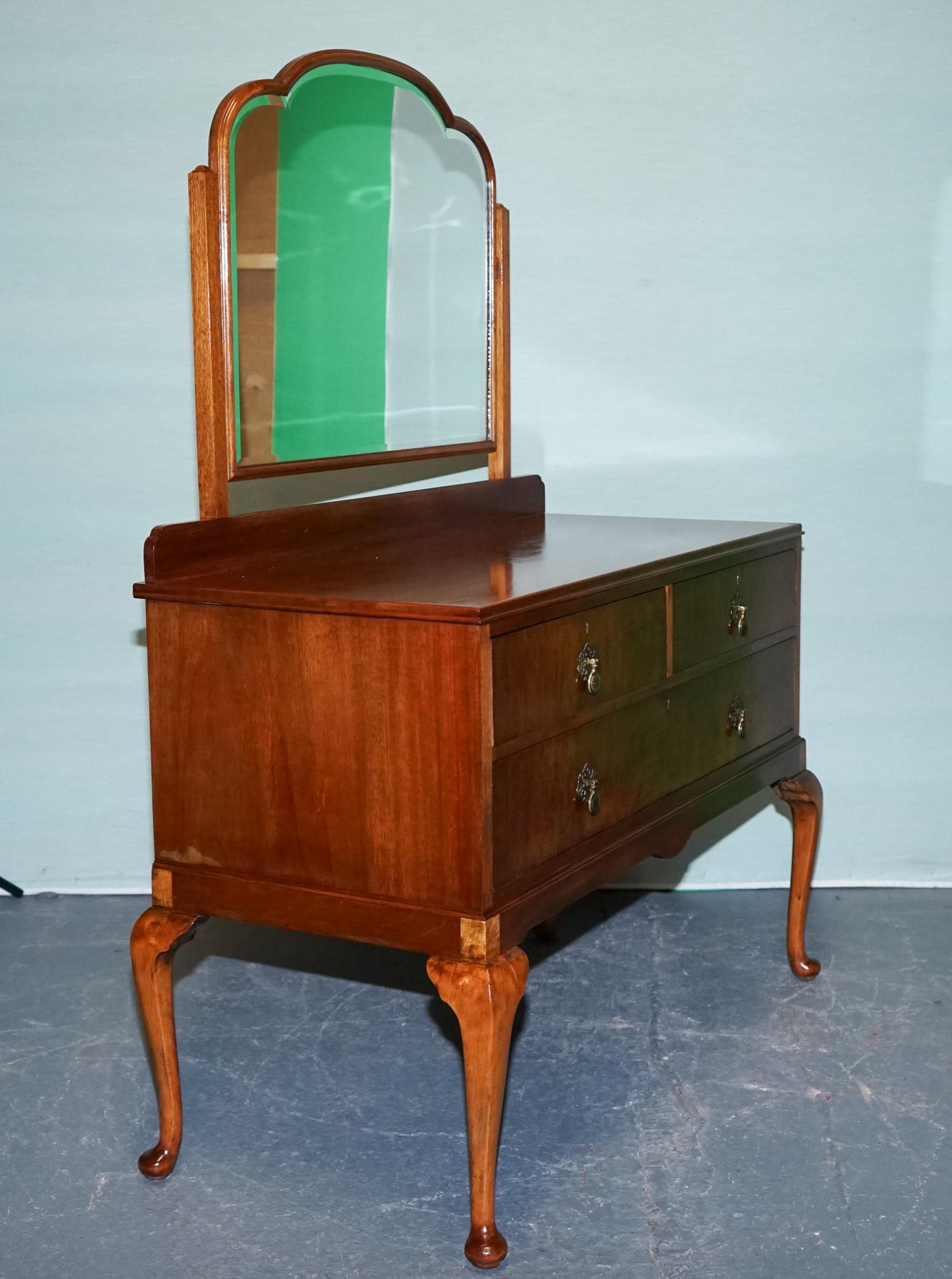 1930's ART DECO WALNUT DRESSING TABLE QUEEN ANNE STYLE DESK For Sale 6