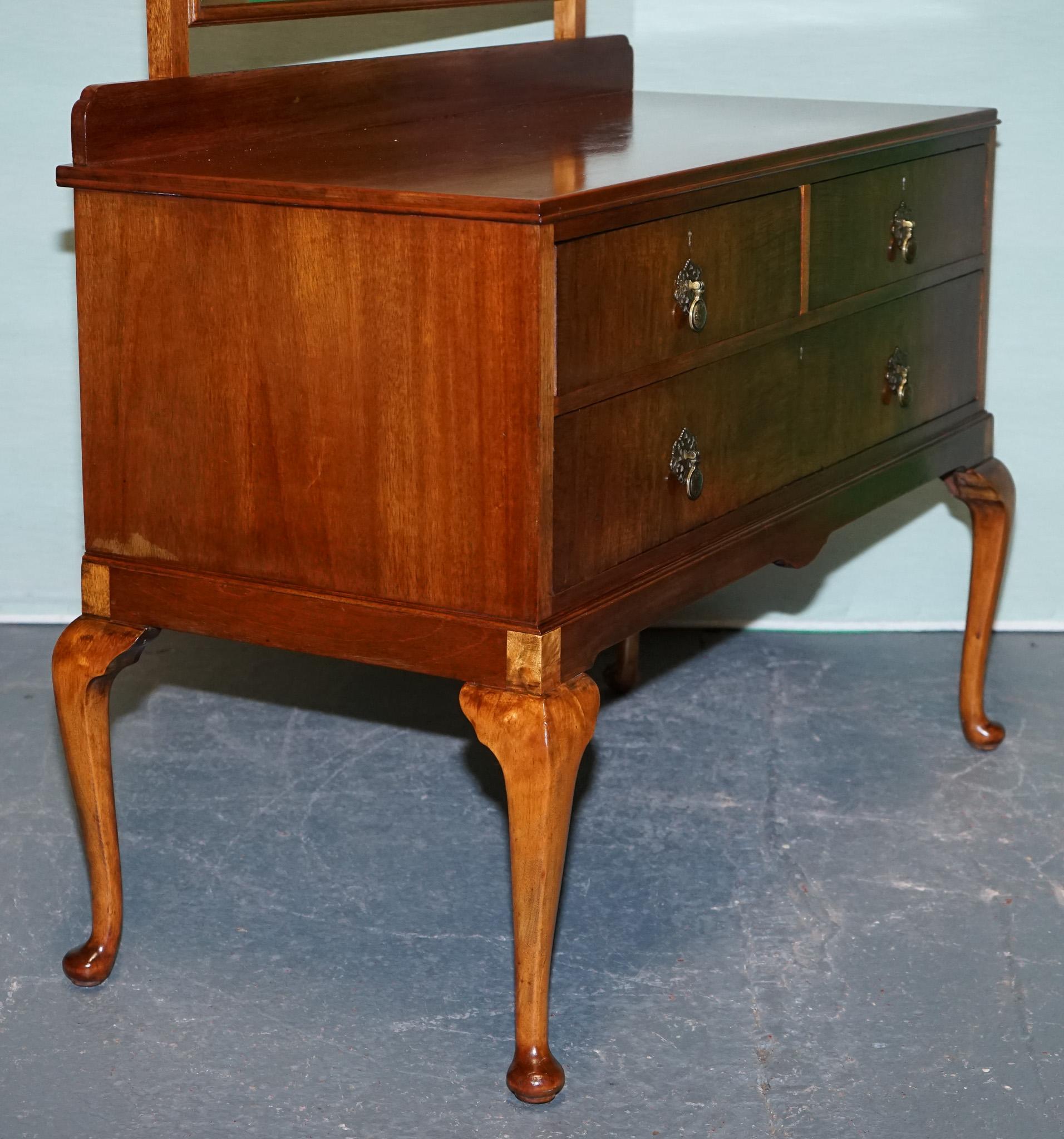 1930's ART DECO WALNUT DRESSING TABLE QUEEN ANNE STYLE DESK For Sale 7
