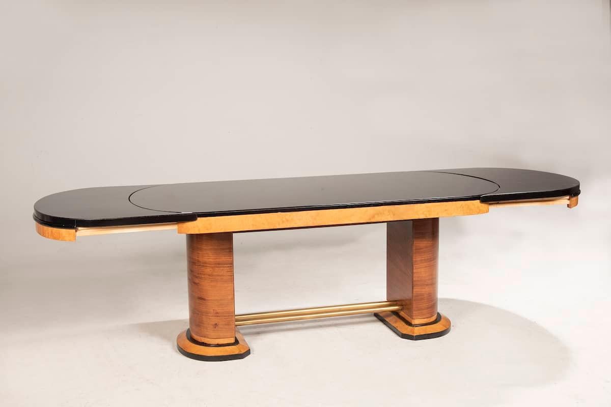 1940s Art Deco Walnut Wood & Brass Leg, Black Glass Oval Table, extendable For Sale 4
