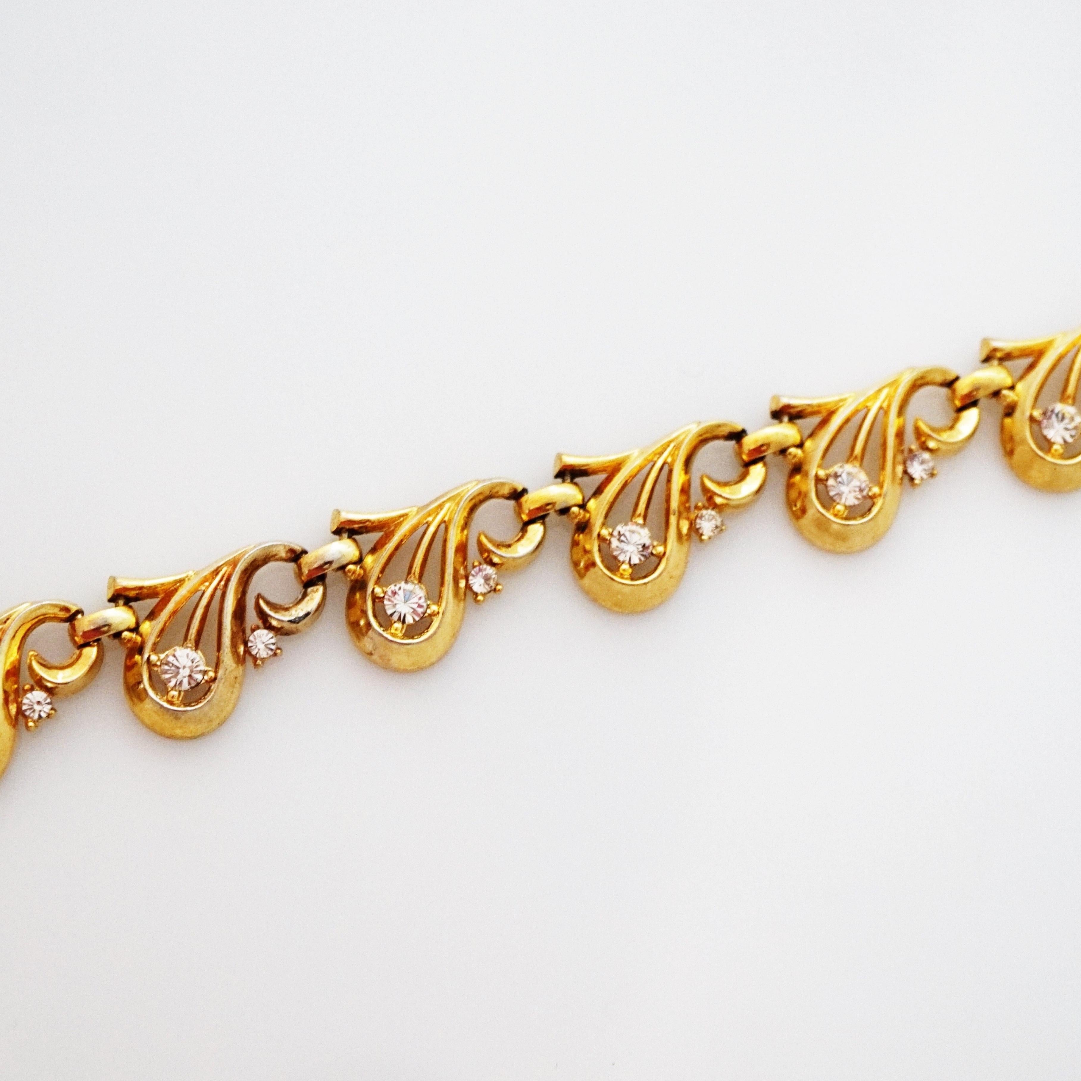 Women's 1940s Art Nouveau Teardrop Link Choker Necklace By Alfred Philippe For Trifari For Sale