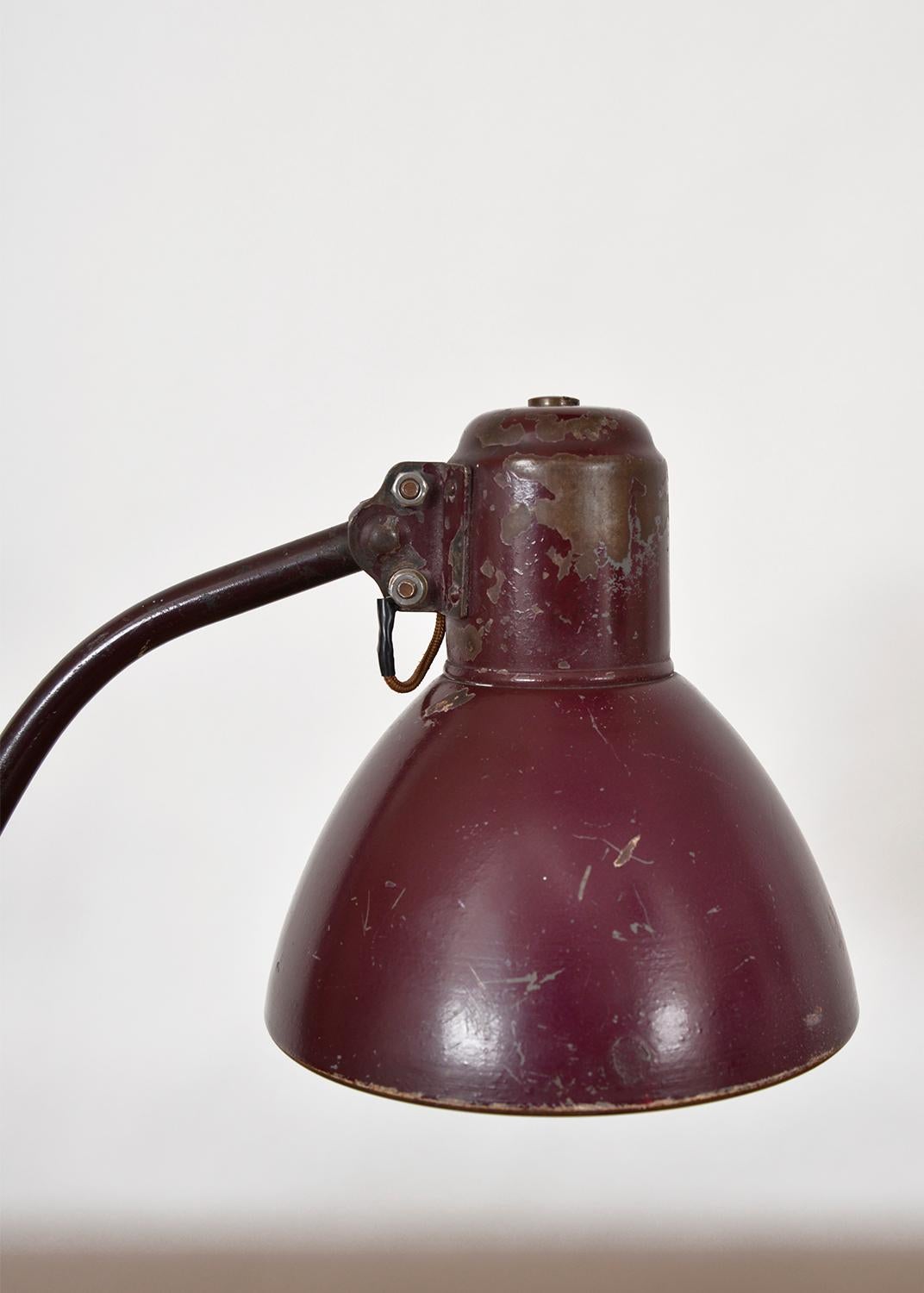 1940s Articulated German Industrial Metal Office Desk Task Lamp Patina Burgundy 10