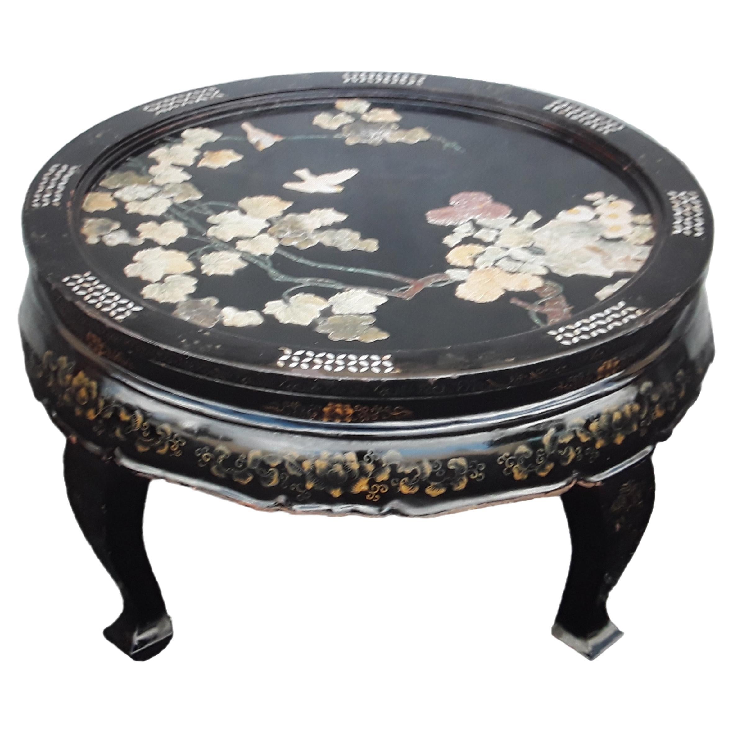 1940's Asian Chinoiserie Black Lacquered Floral Coffee Table