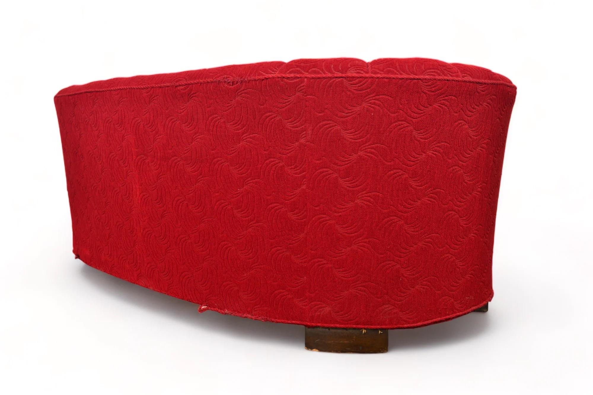 1940s Banana Sofa In Crimson Brocade Fabric For Sale 2
