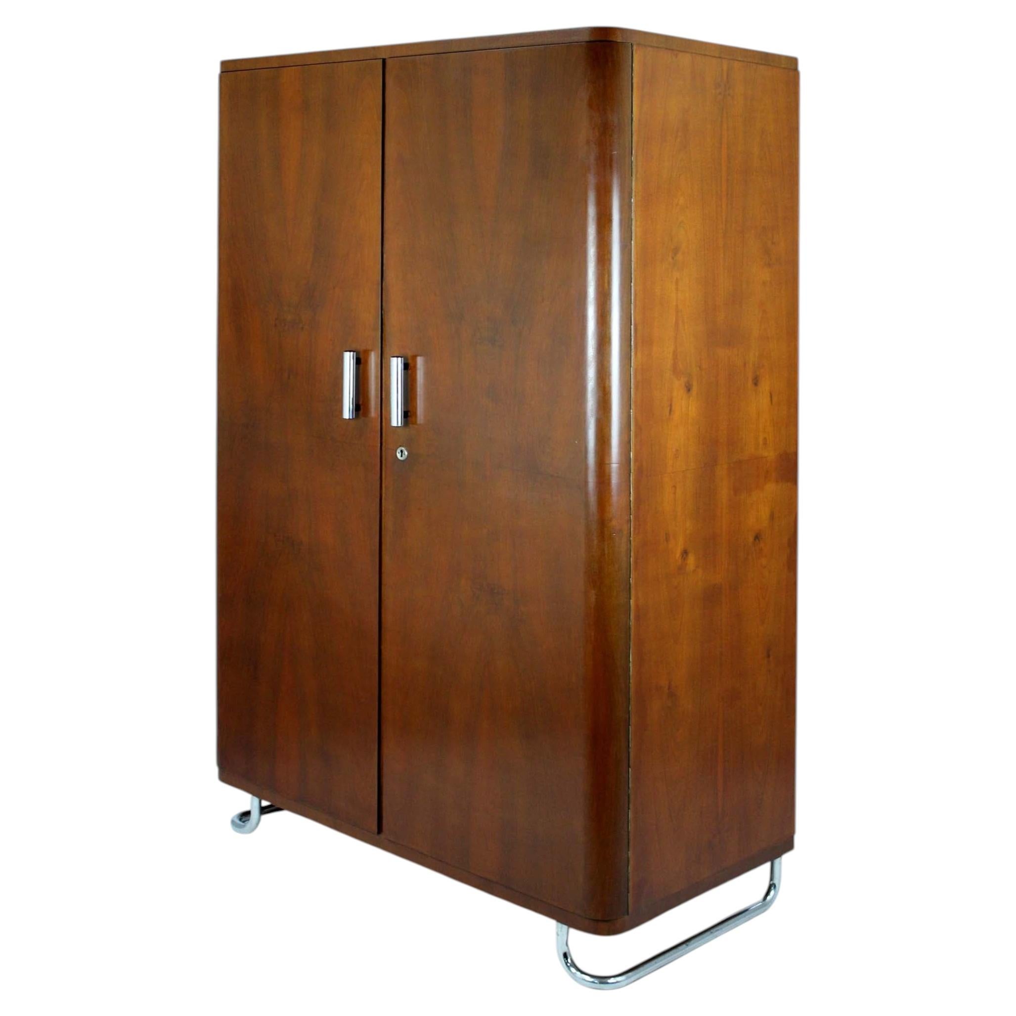 1940s Bauhaus-Inspired Wardrobe by Hynek Gottwald – Czechoslovakia