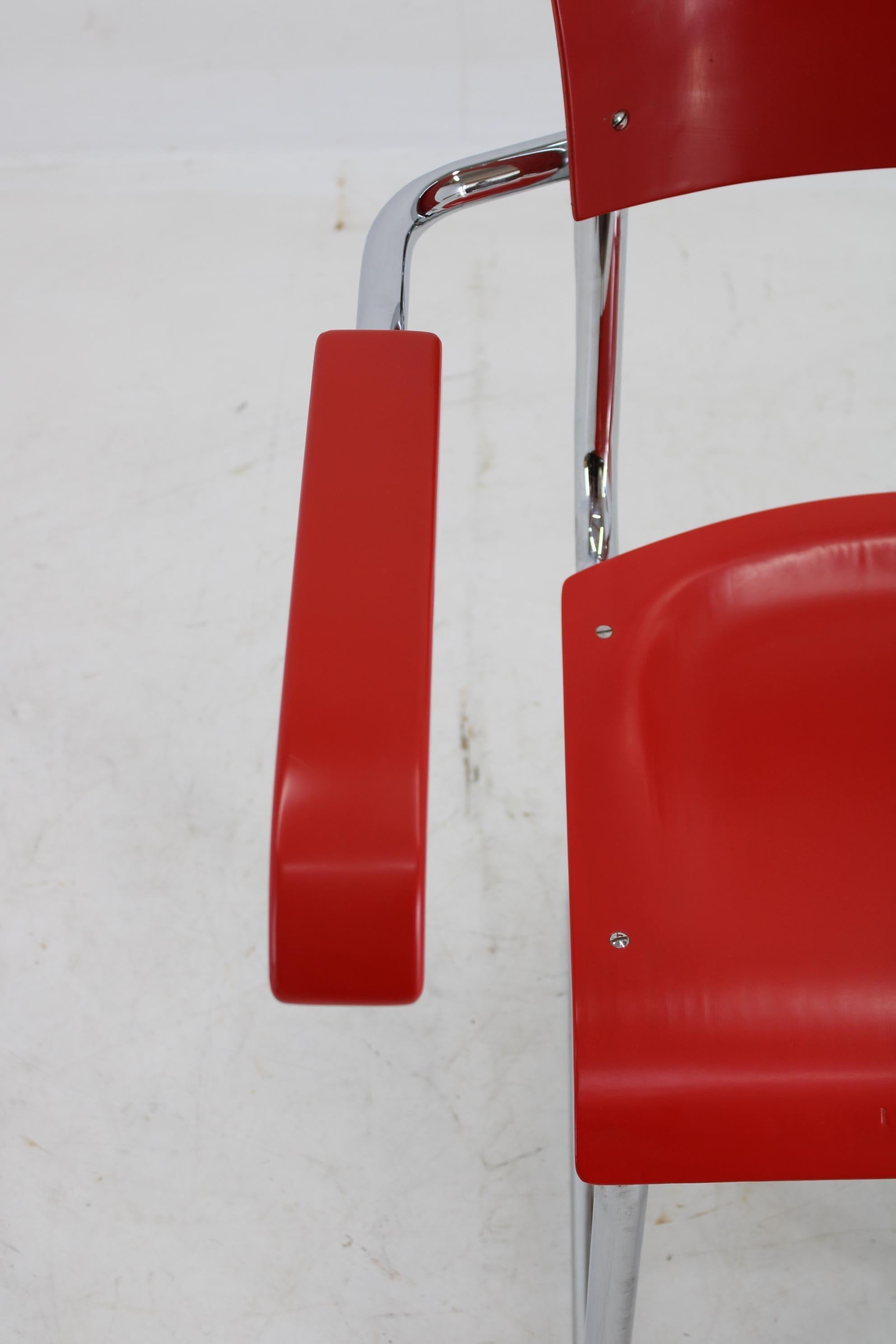 1940s Bauhaus Restored Tubular Armchair, Germany For Sale 4