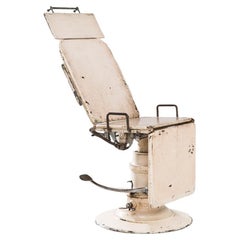 Chaise médicale belge en métal des années 1940