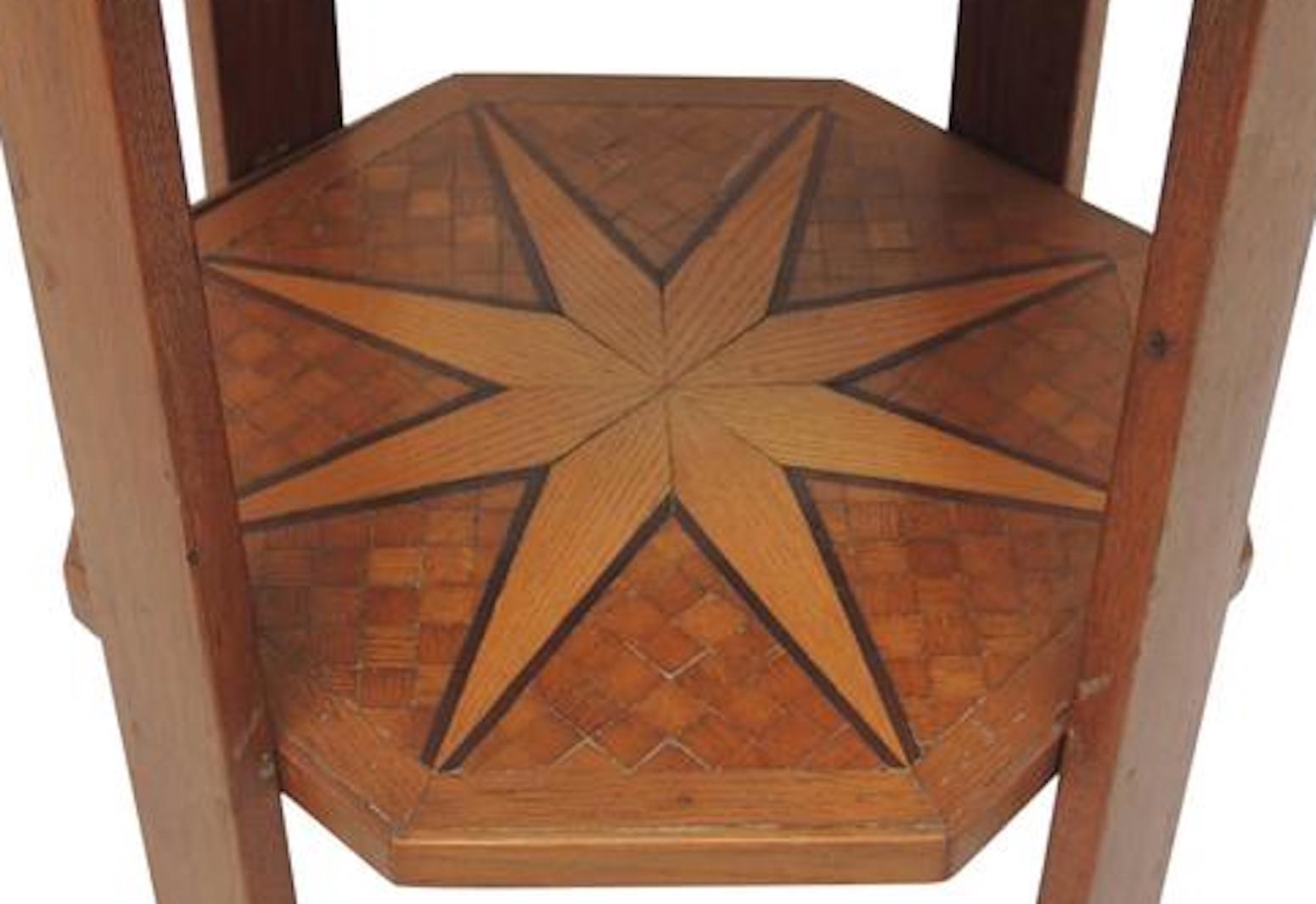 1940s Belgian Side Table Inlaid with Nautical Stars  In Good Condition For Sale In Antwerp, BE