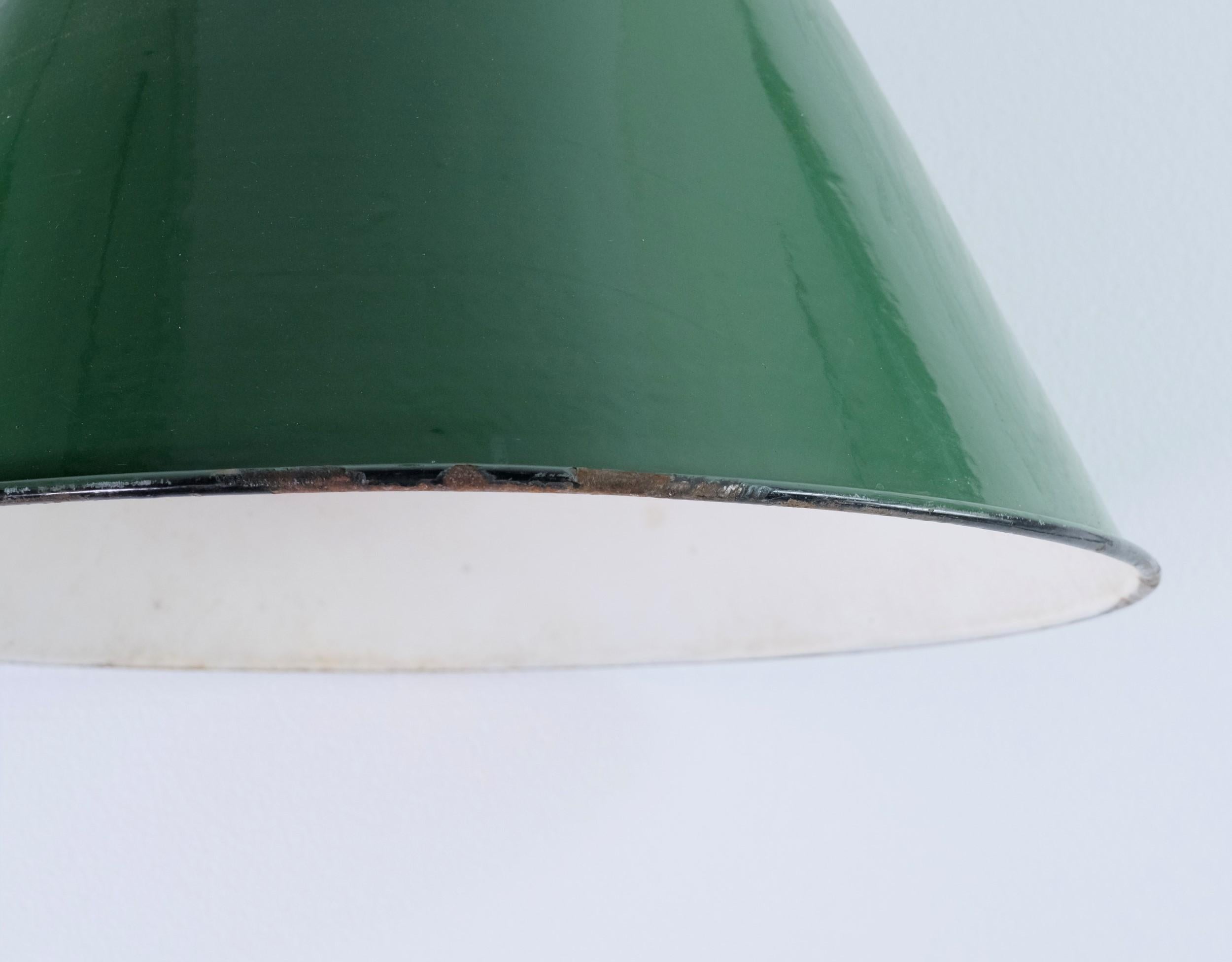 1940s Bell Shape Green Enameled Pole Pendant Light 19 in. Qty. Avail. In Good Condition In New York, NY