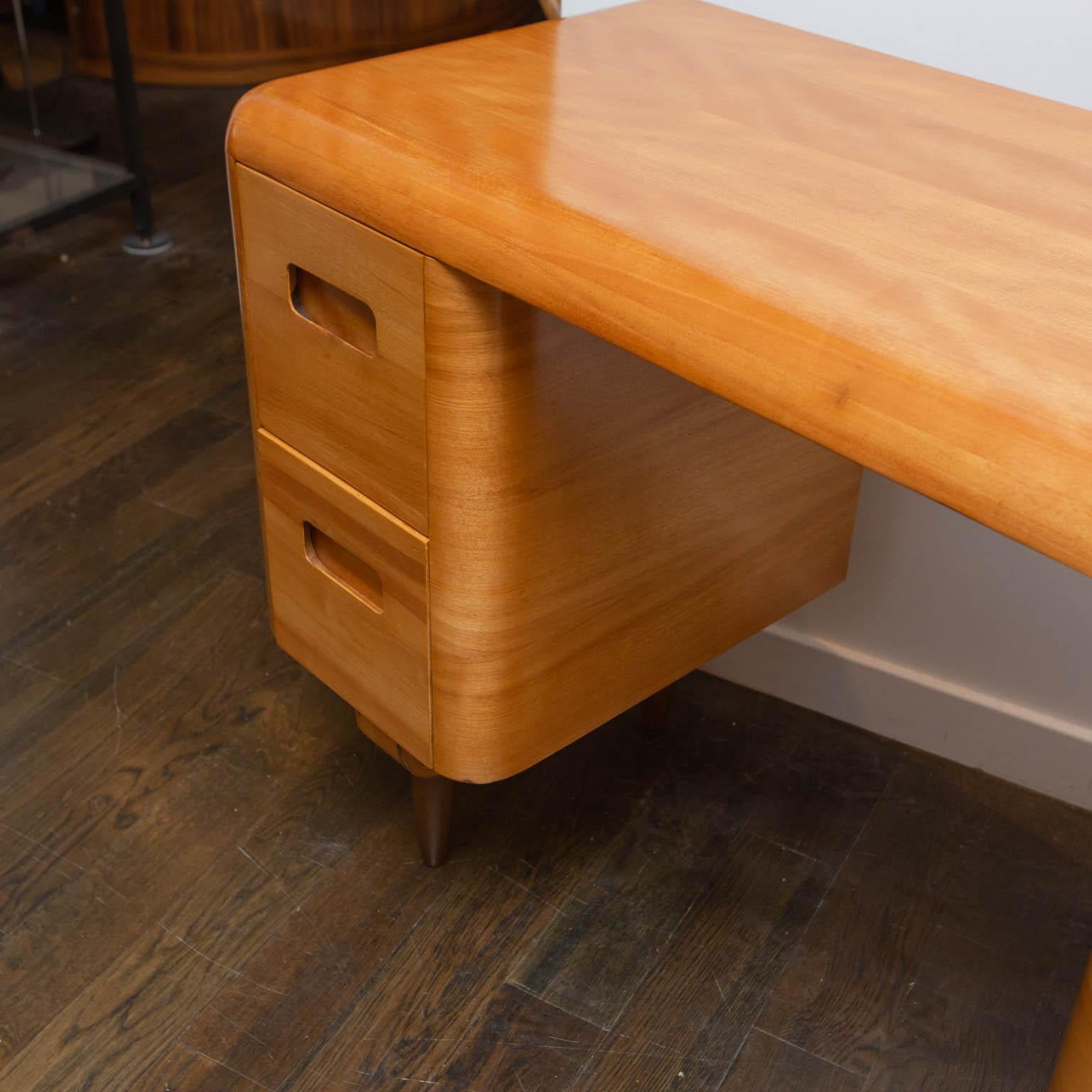 1940s Bent Plywood Desk by Paul Goldman for Plymodern 3