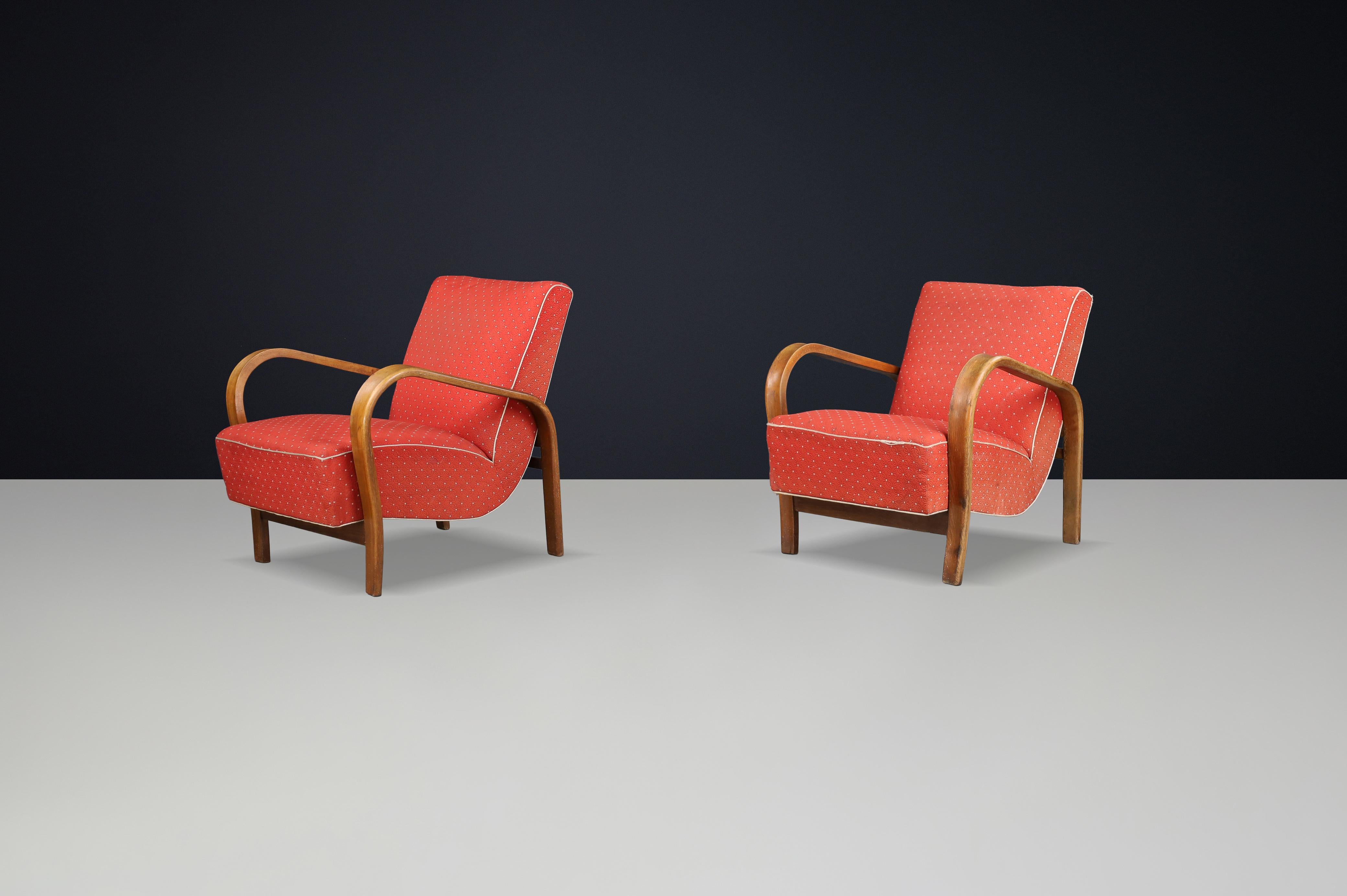 Mid-Century Modern 1940s Bentwood Armchairs by Koželka & Kropáček – Prague, Czechoslovakia For Sale