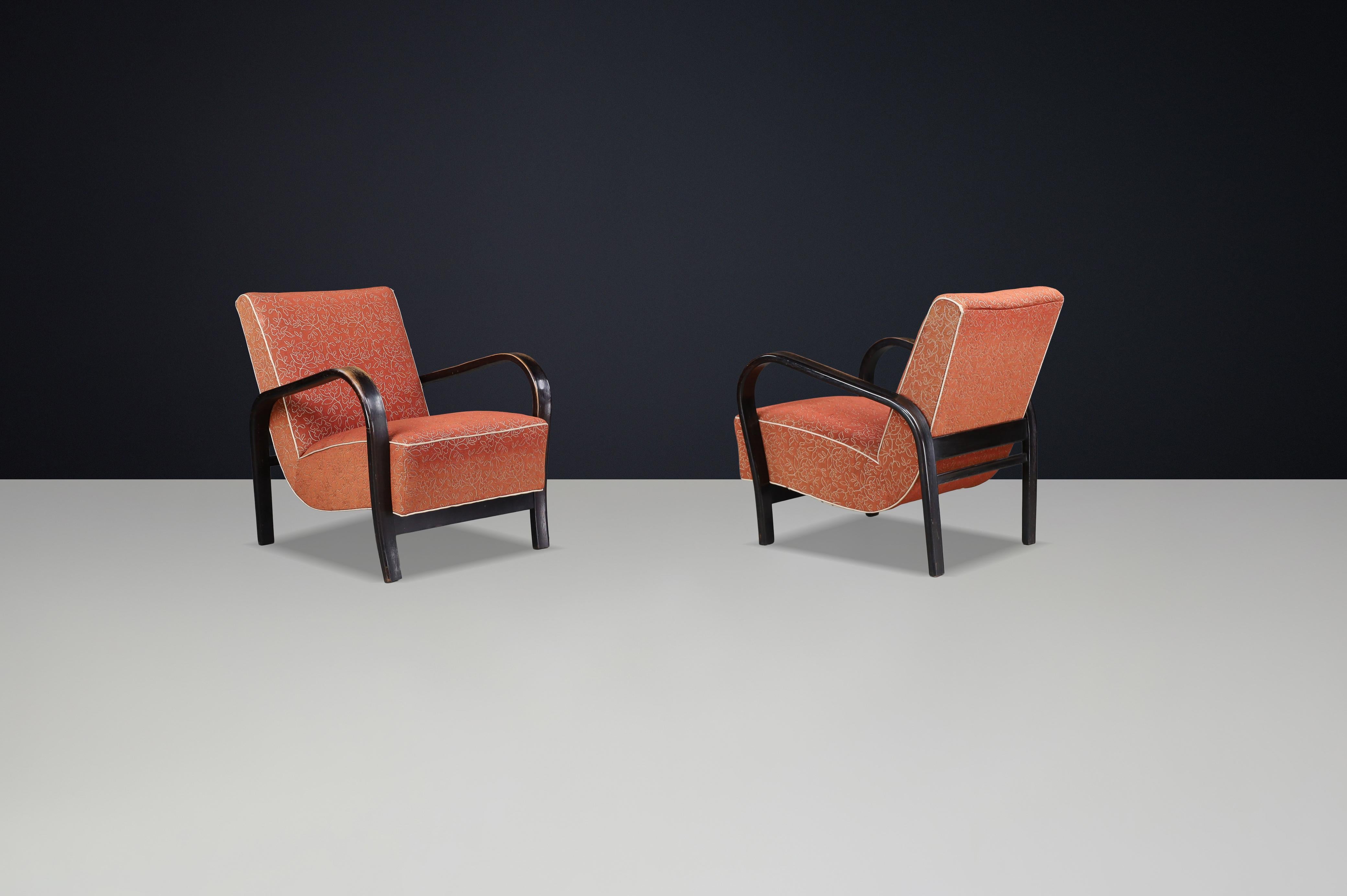 Sillones de madera curvada de los años 40 de Koželka & Kropáček con tapicería original - Praga en venta 1