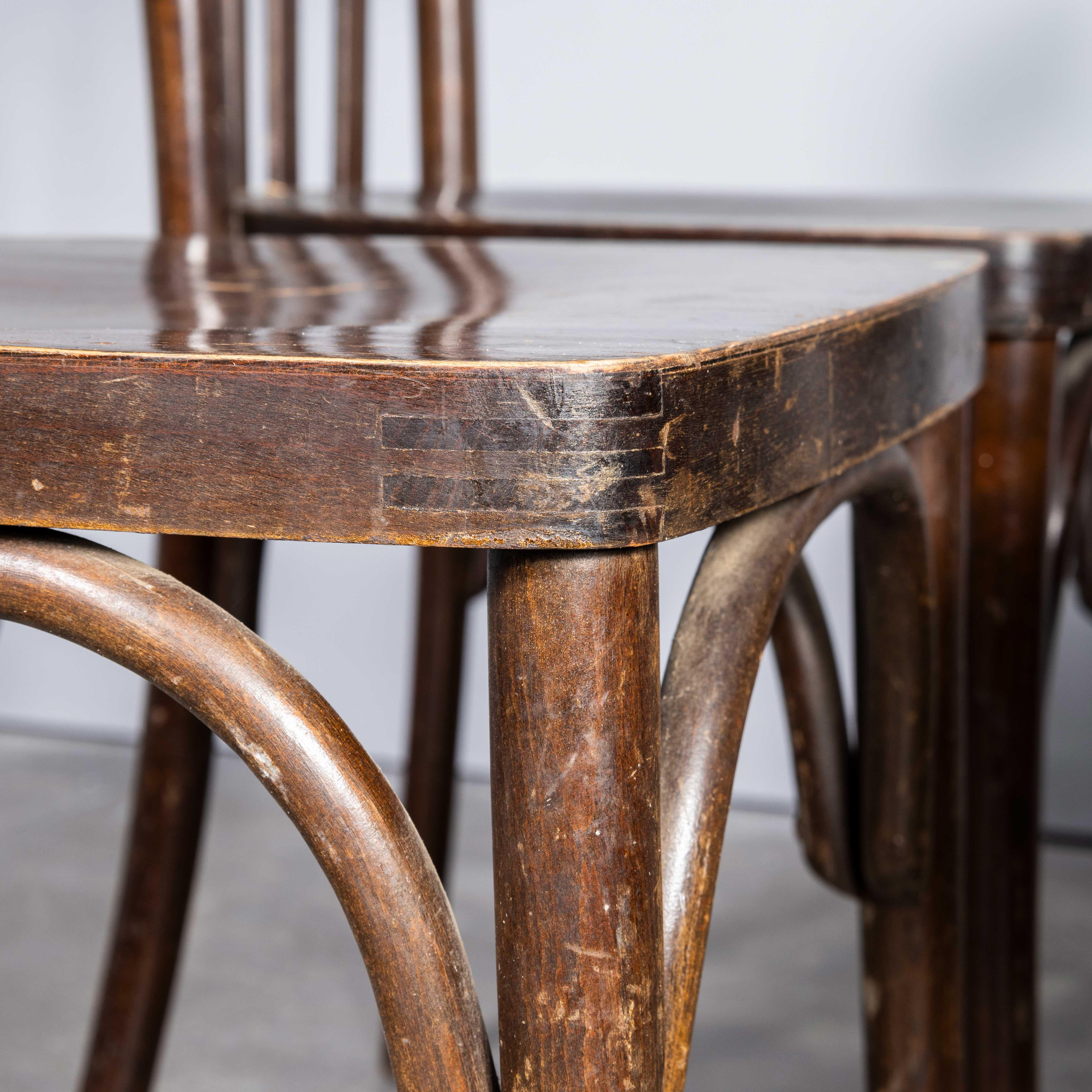1940’s Bentwood Debrecen Classic Back Dining Chairs – Set Of Four
1940’s Bentwood Debrecen Classic Back Dining Chairs – Set Of Four. It is hard to be precise about the origin of these chairs as they are not labelled, but what we do know is at the