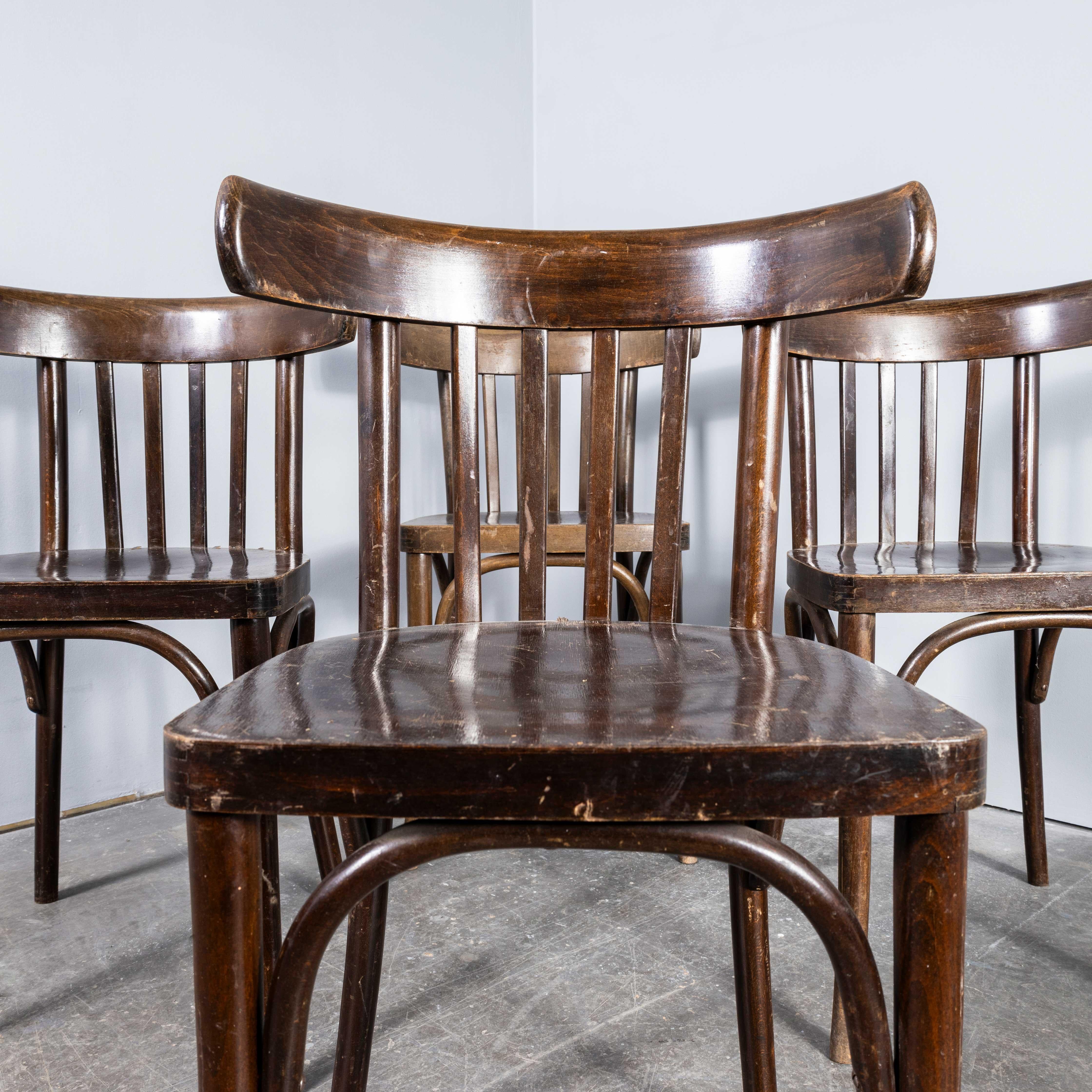 1940’s Bentwood Debrecen Classic Back Dining Chairs – Set Of Four For Sale 2