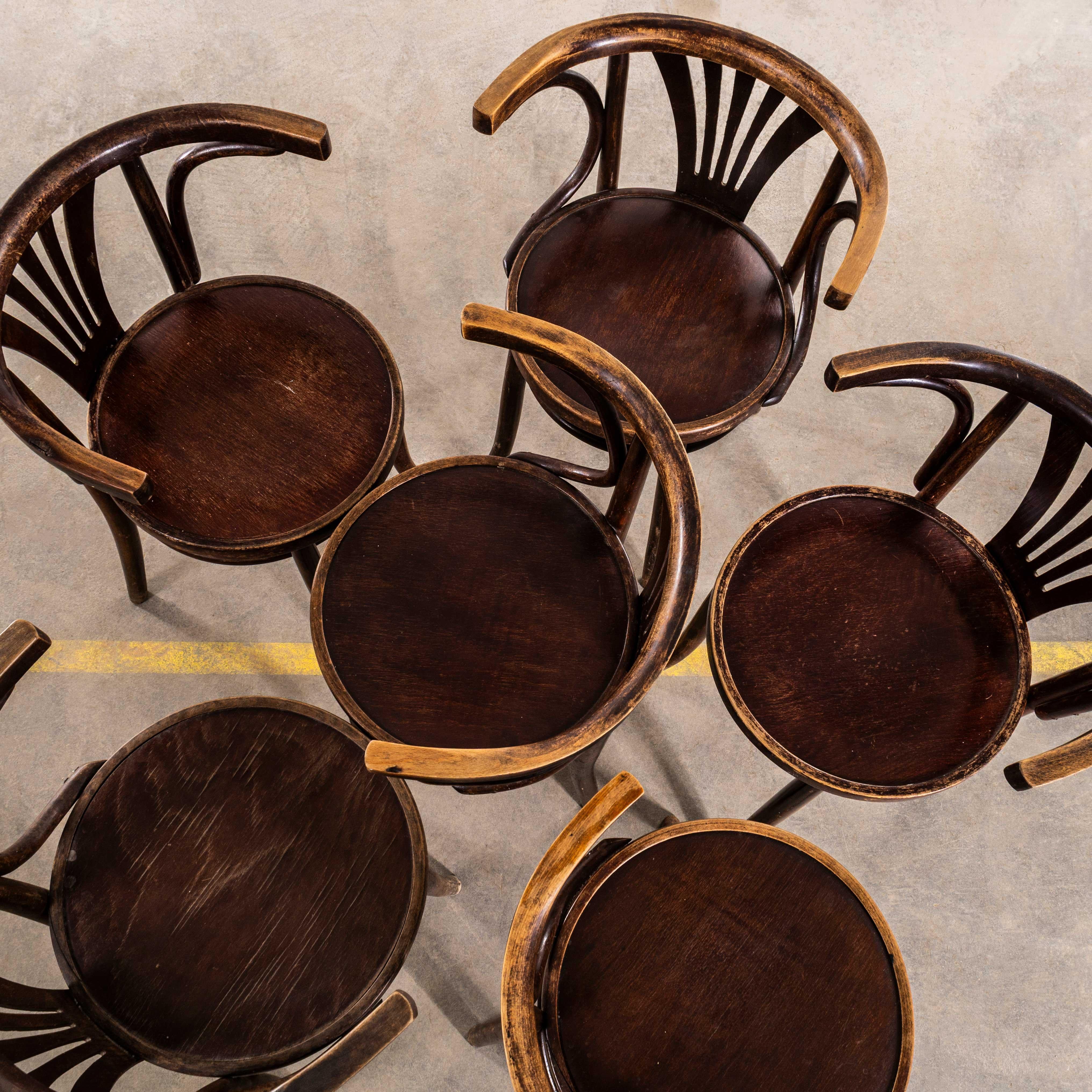 1940's Bentwood Debrecen Dining Arm Chairs - Set von sechs (Buchenholz) im Angebot