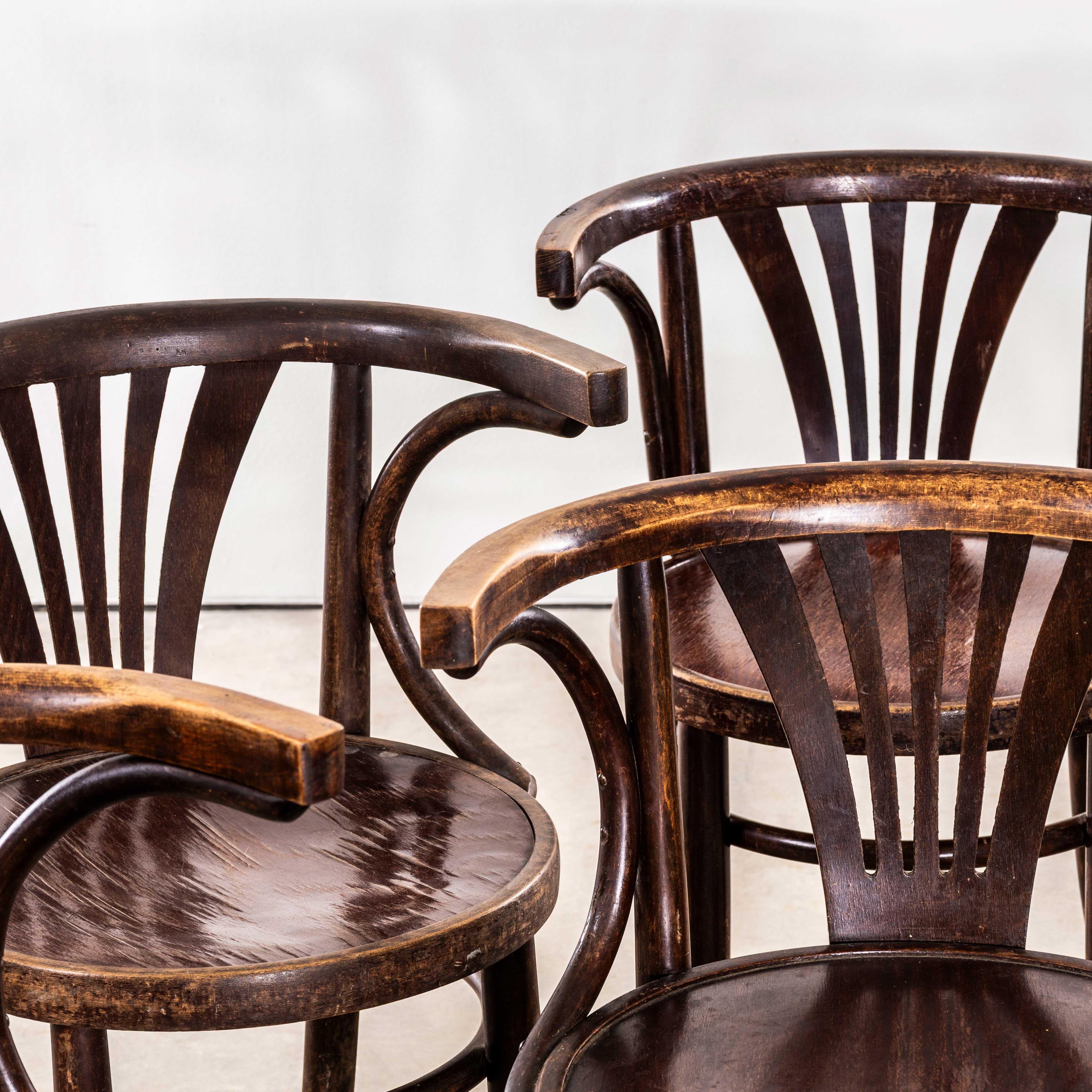 1940's Bentwood Debrecen Dining Arm Chairs - Set von sechs im Angebot 1