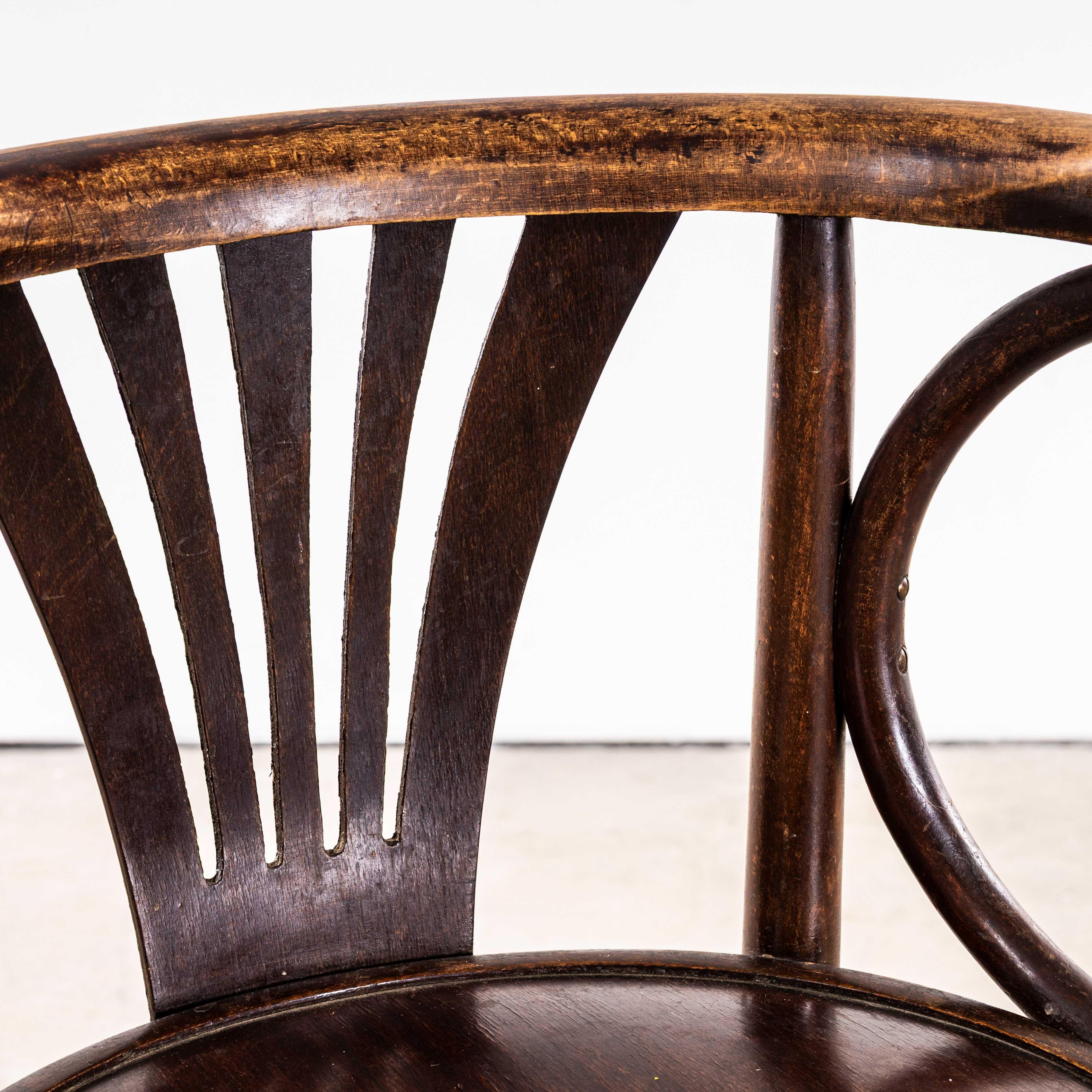 1940's Bentwood Debrecen Dining Arm Chairs - Set von sechs im Angebot 3