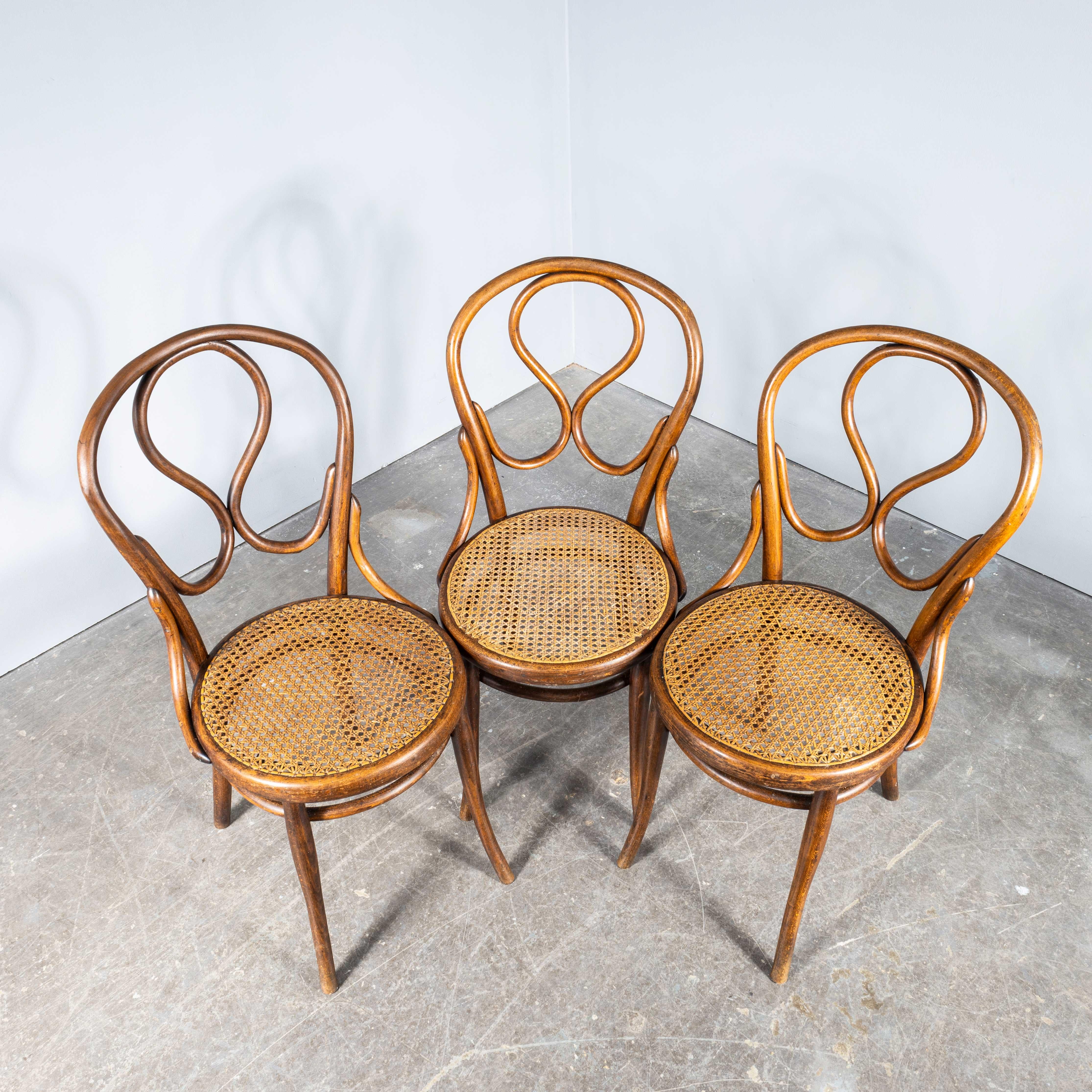 1940’s Bentwood Debrecen Hoop Dining Chairs - Set Of Three For Sale 3