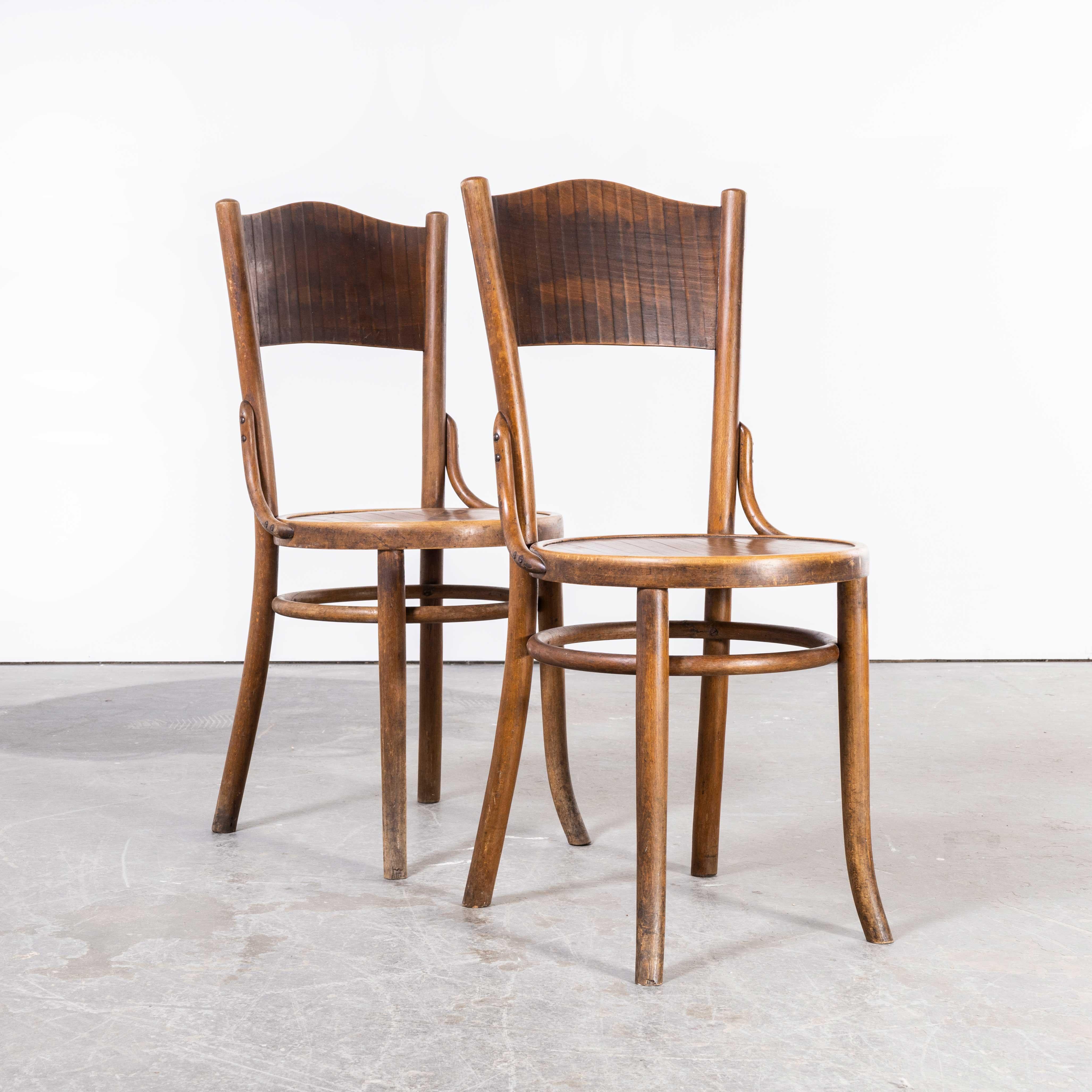 1940's, Bentwood Debrecen Moustache Back Dining Chairs, Pair For Sale 4
